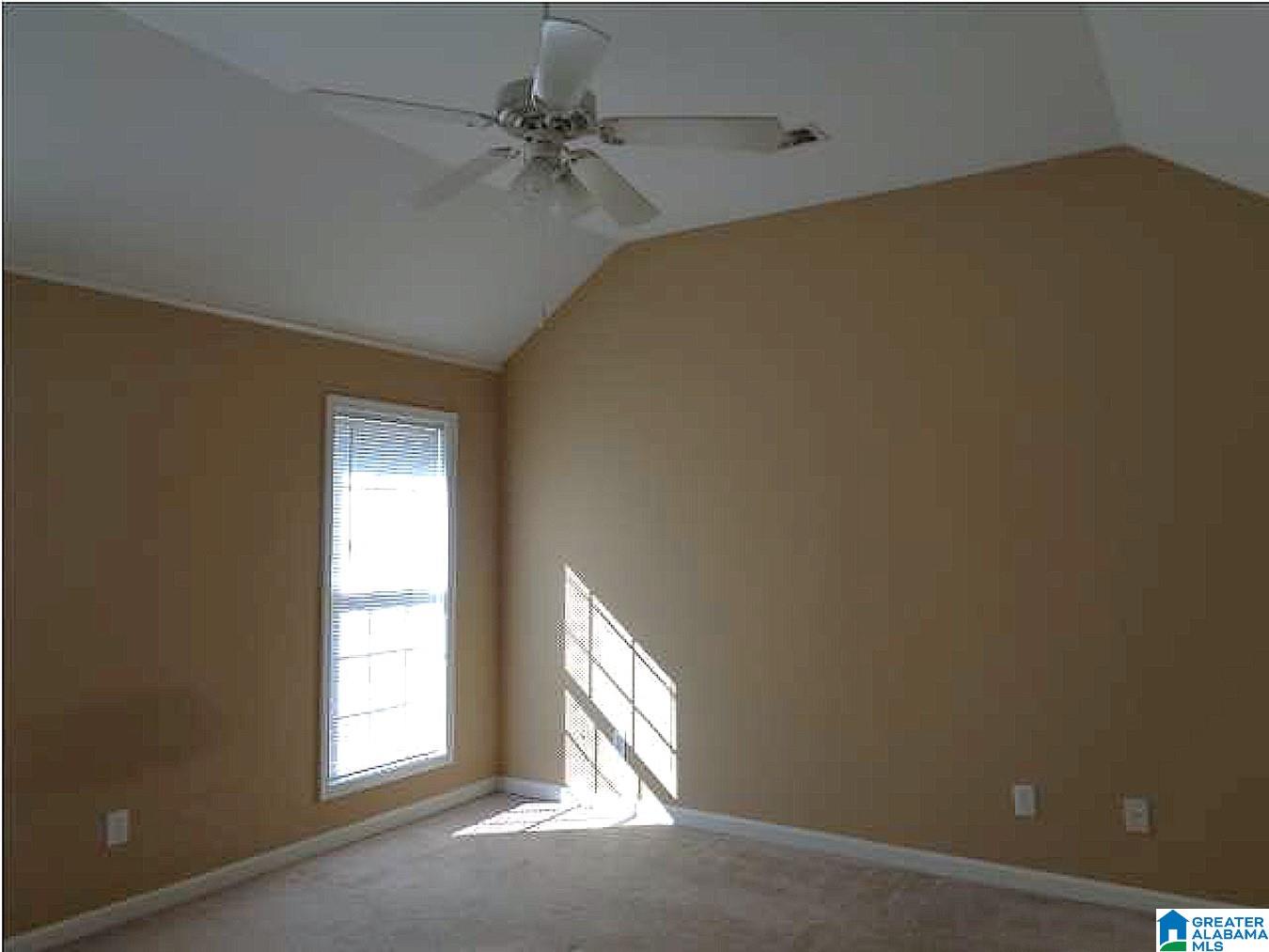2095 VILLAGE LANE