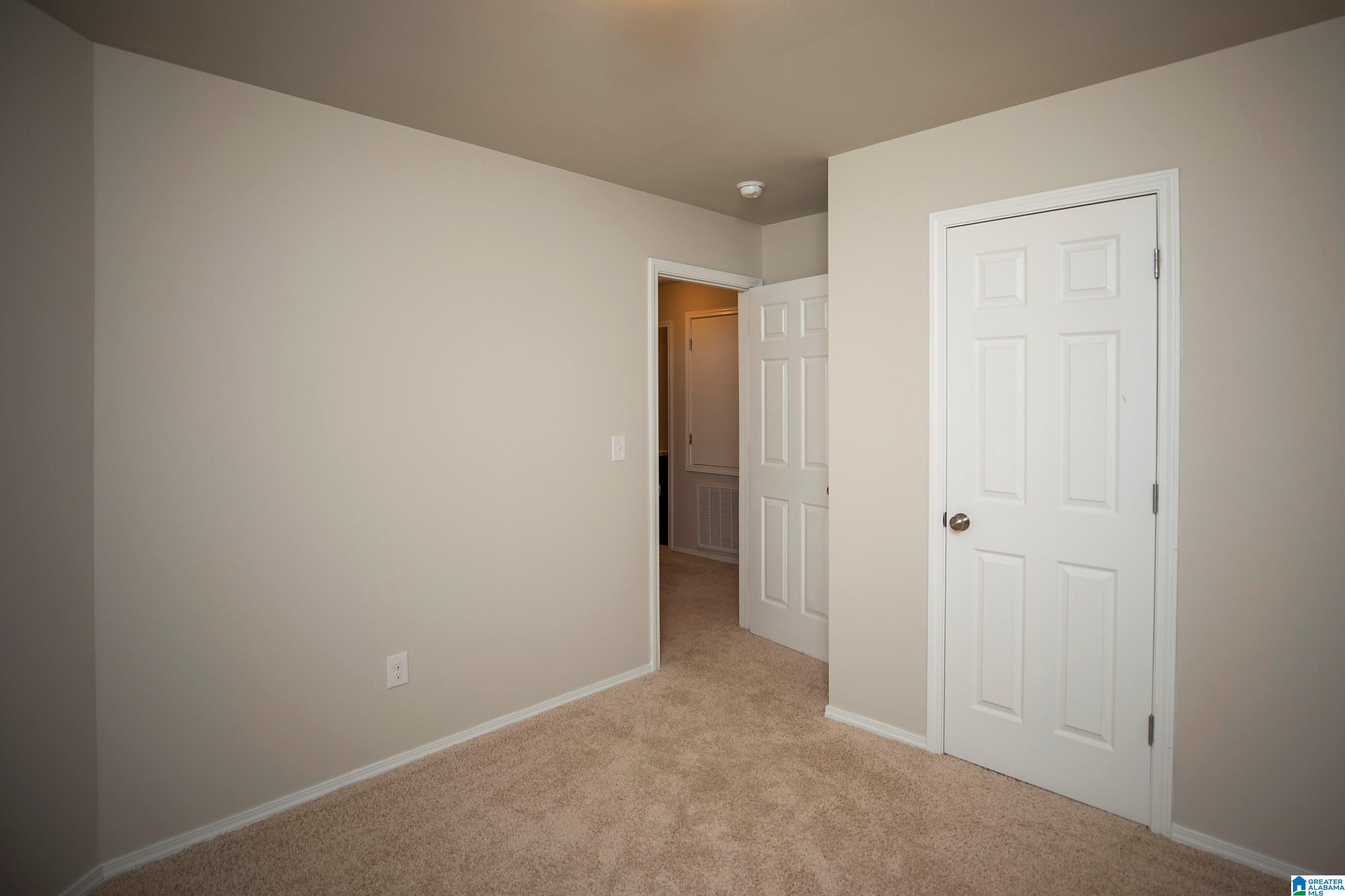 518 FOX RUN LANE