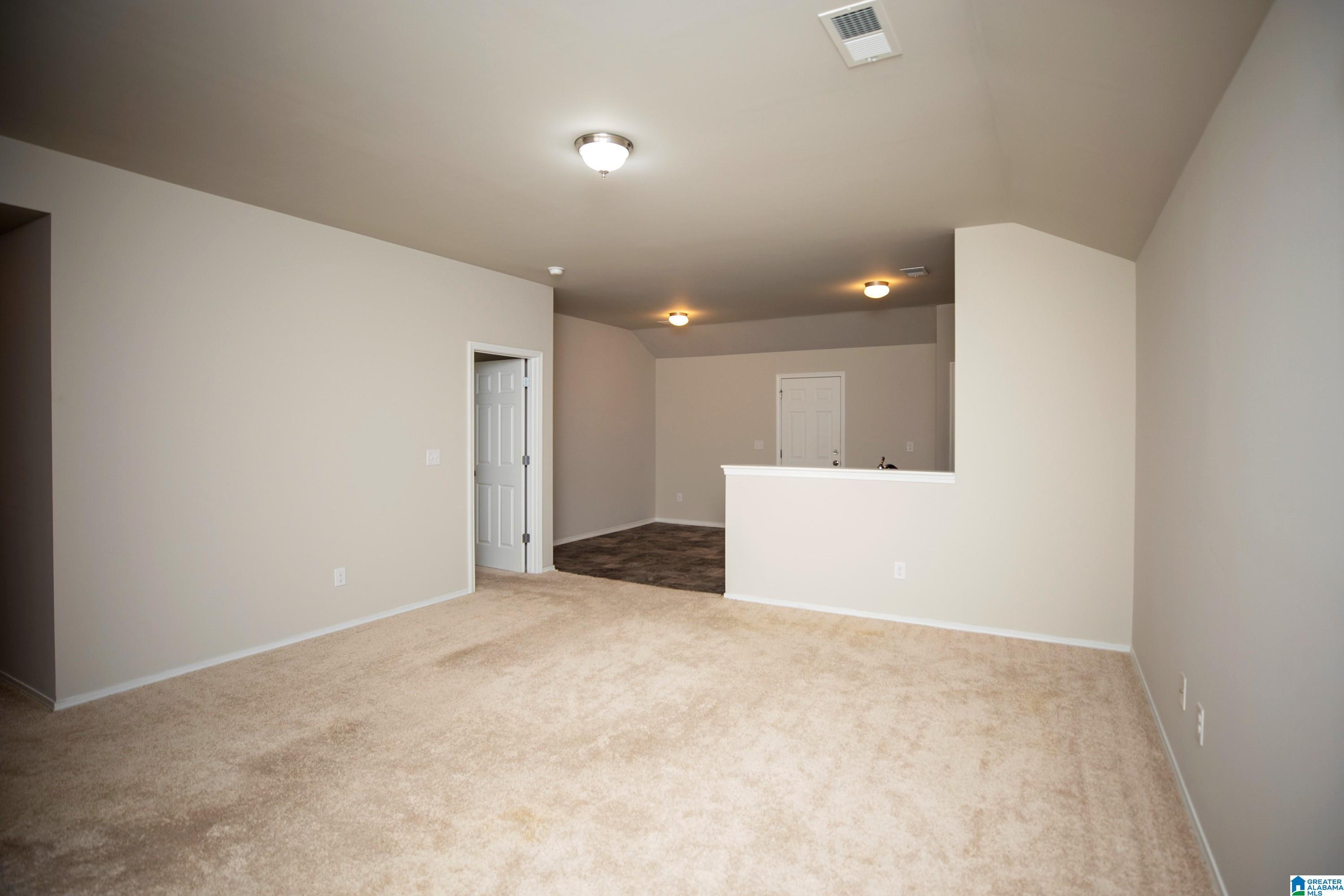 518 FOX RUN LANE