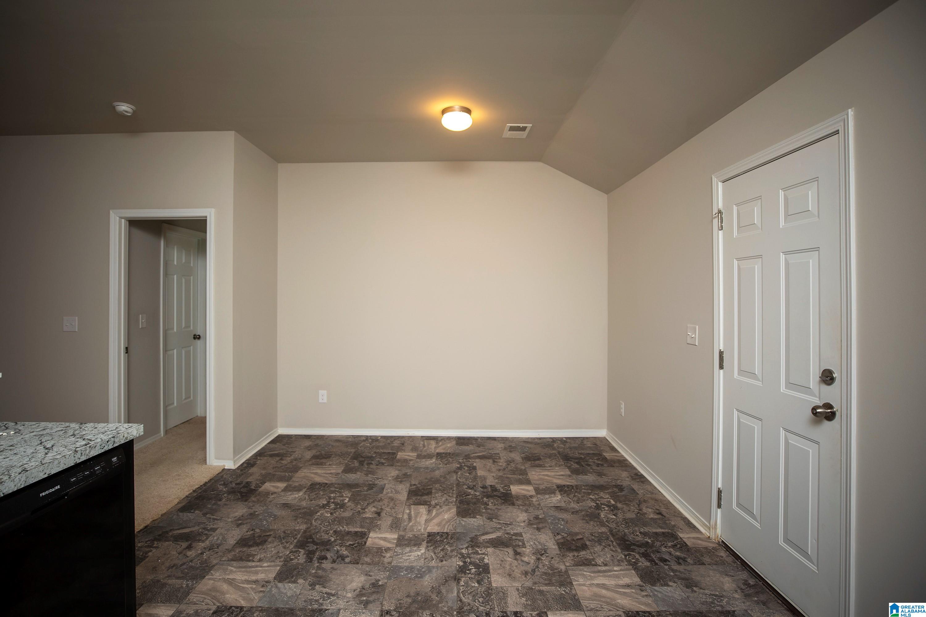 518 FOX RUN LANE