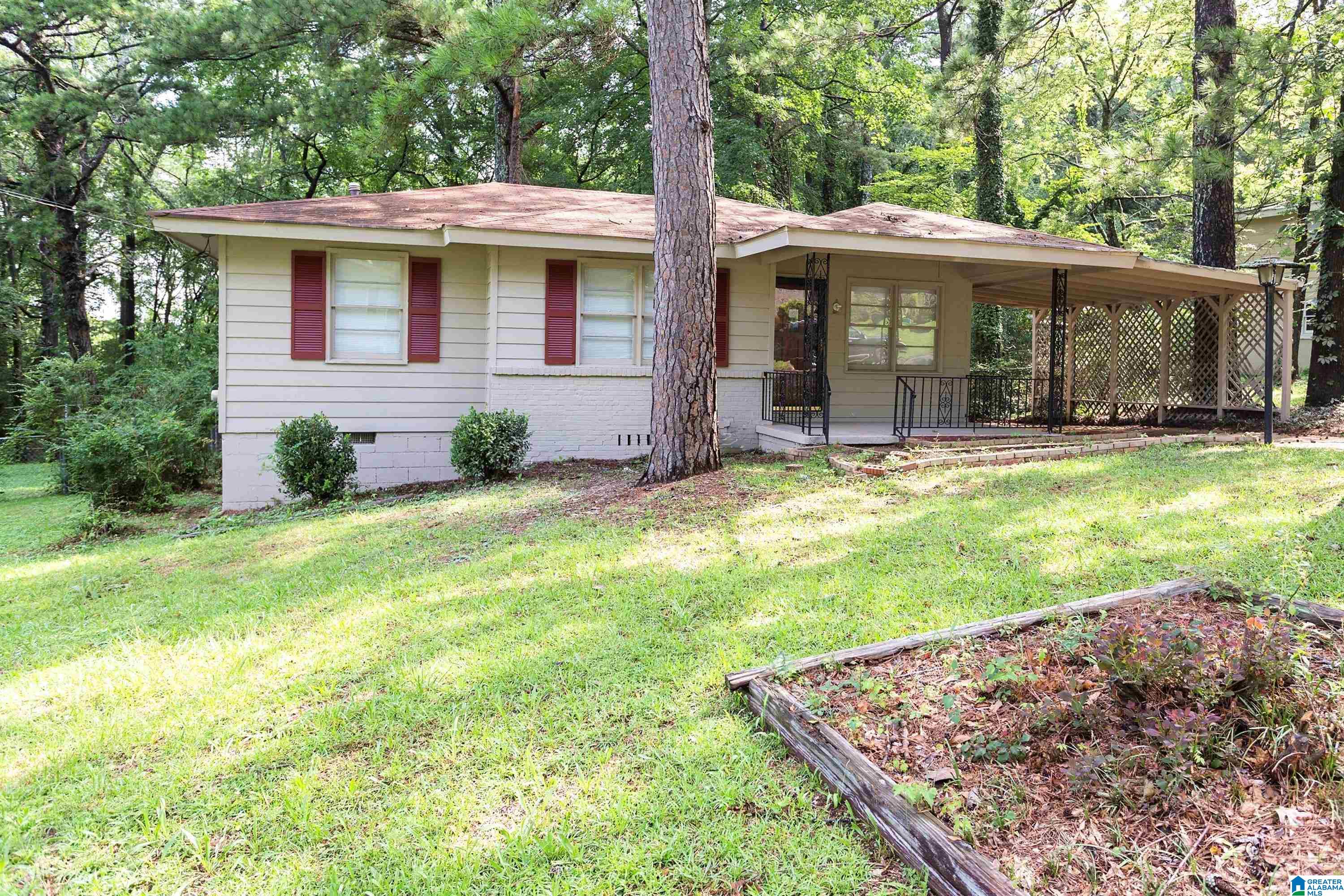 812 HAGWOOD ROAD