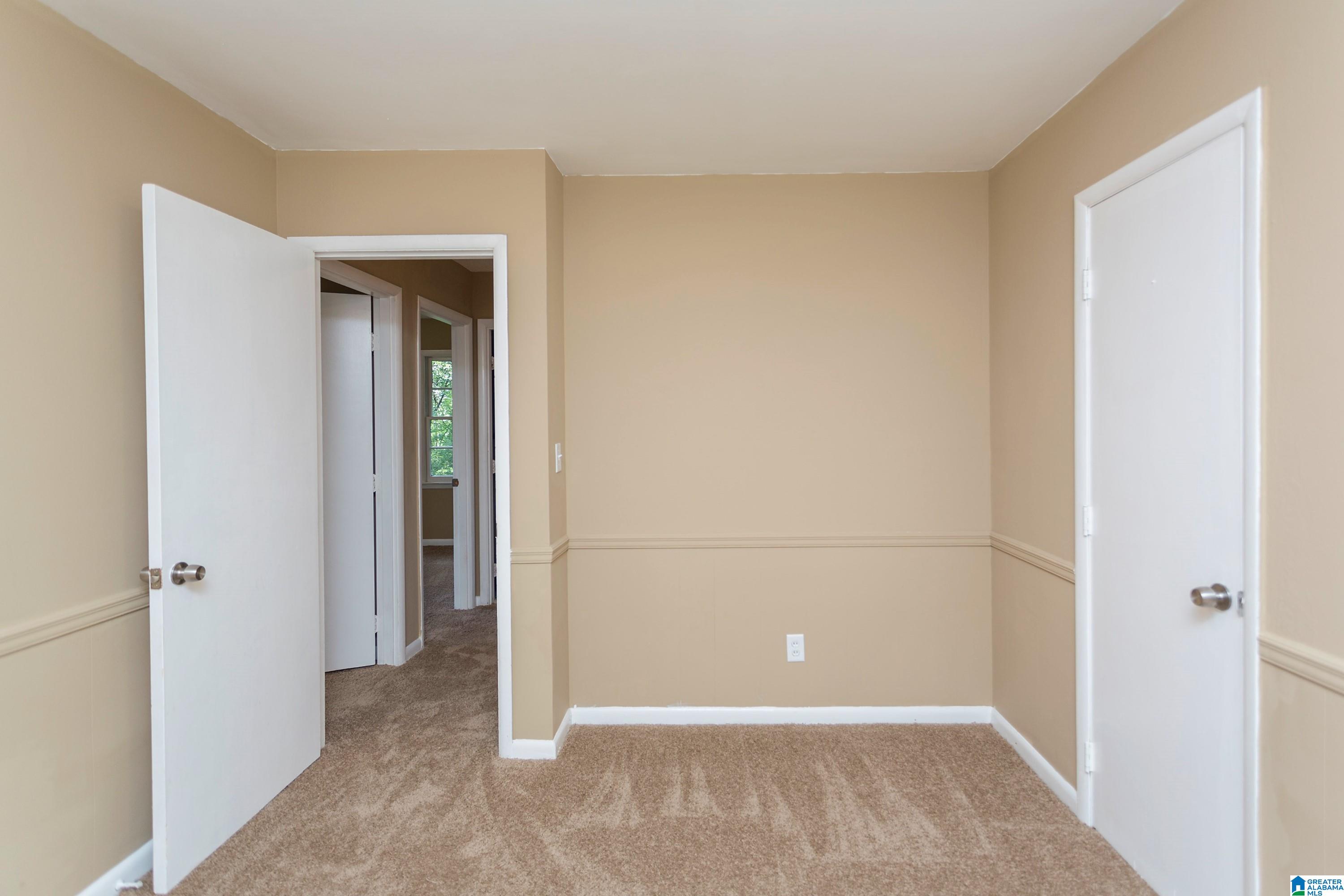 812 HAGWOOD ROAD