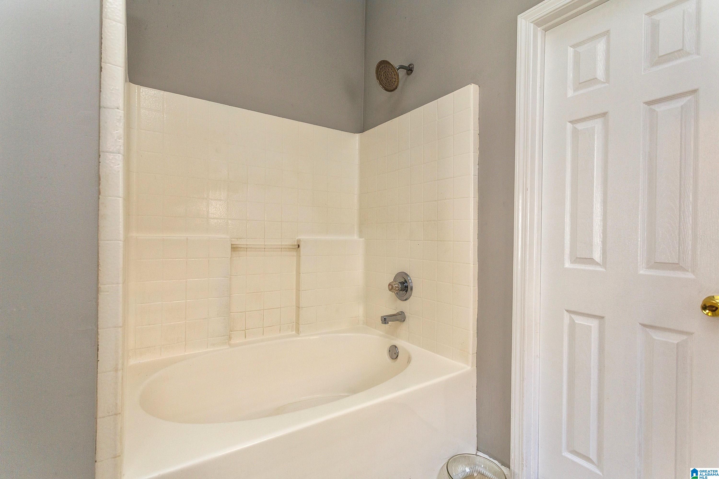 9022 BROOKLINE LANE