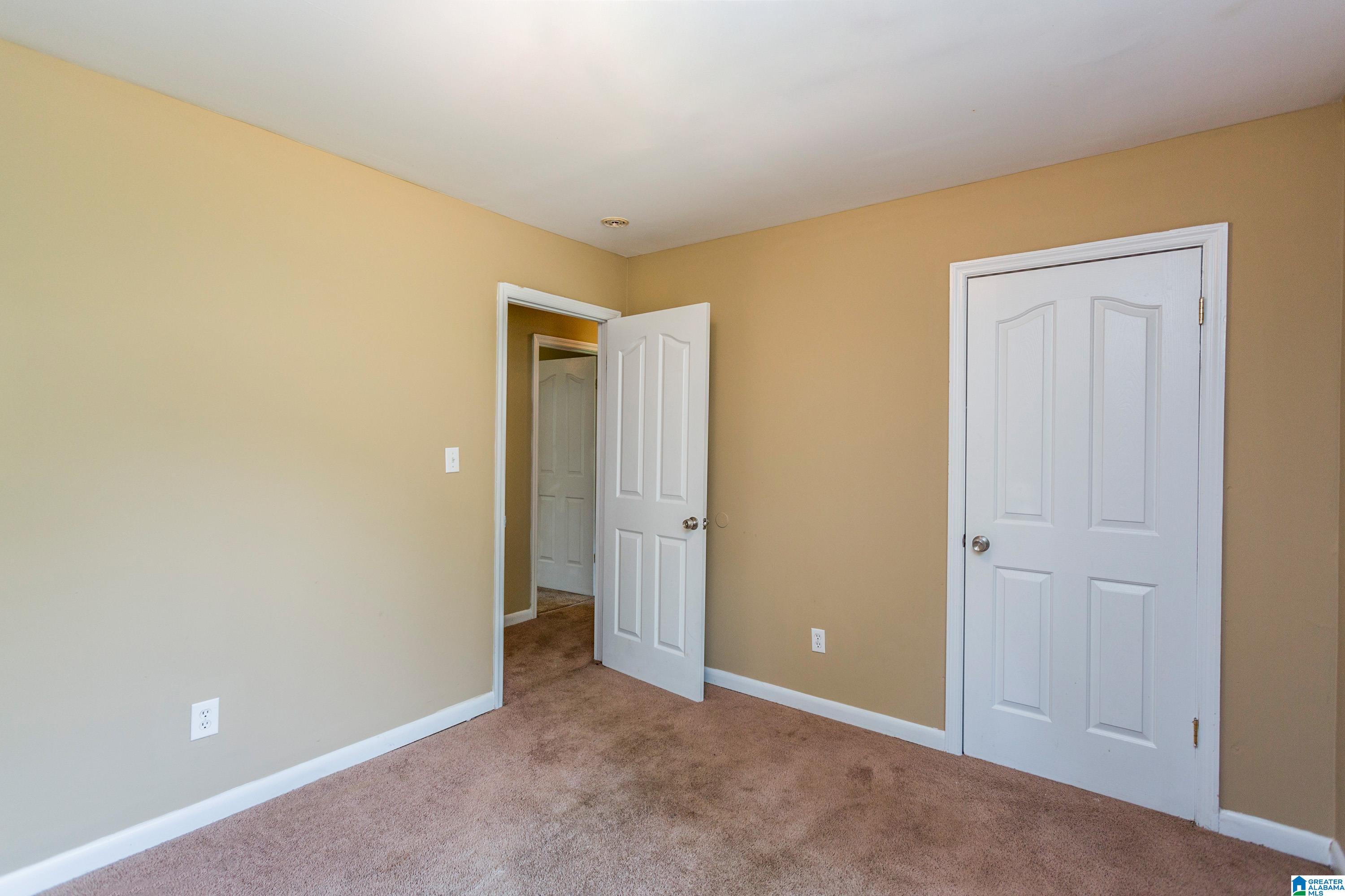 1101 MERCURY LANE