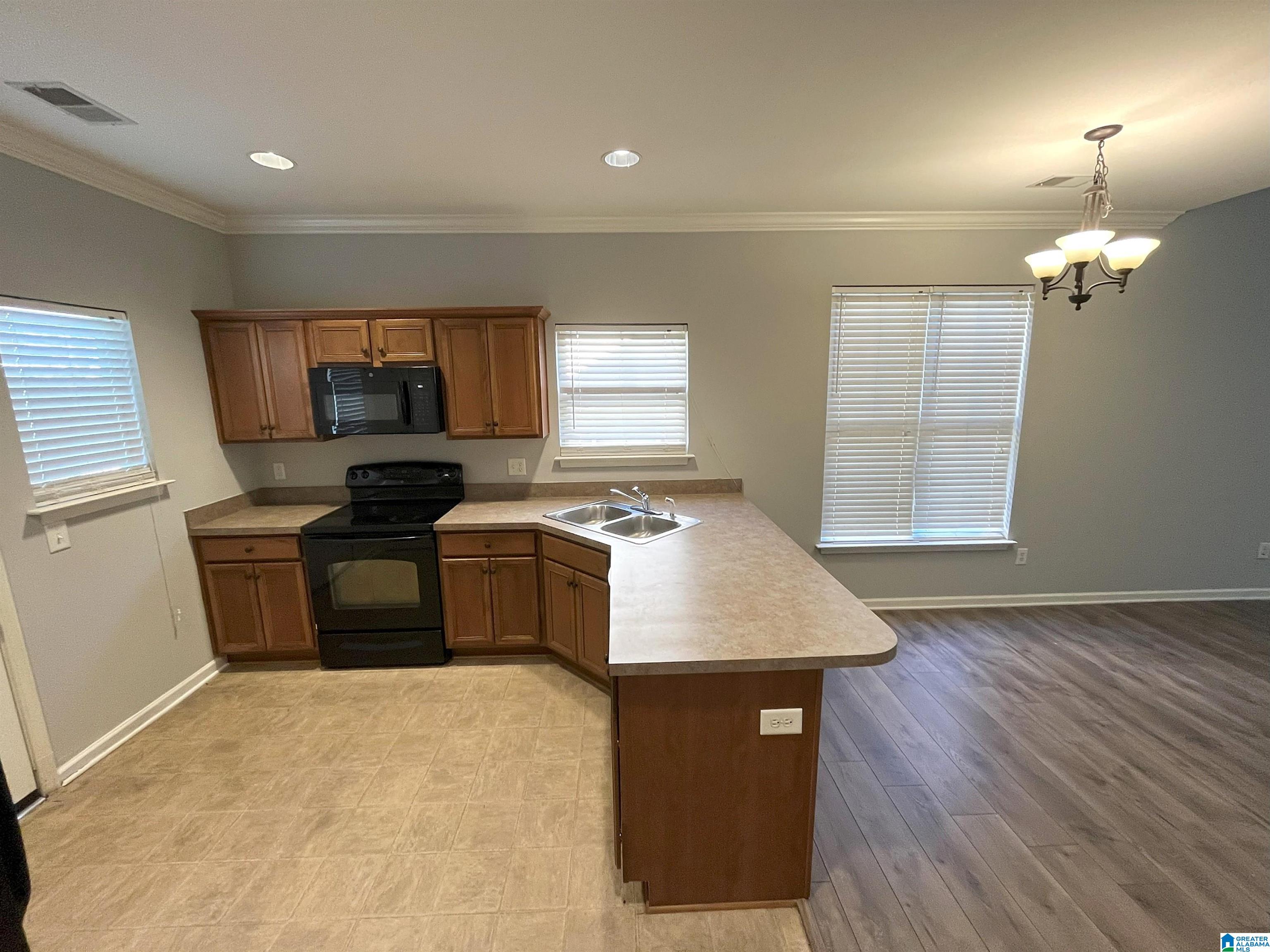 117 THE HEIGHTS DRIVE