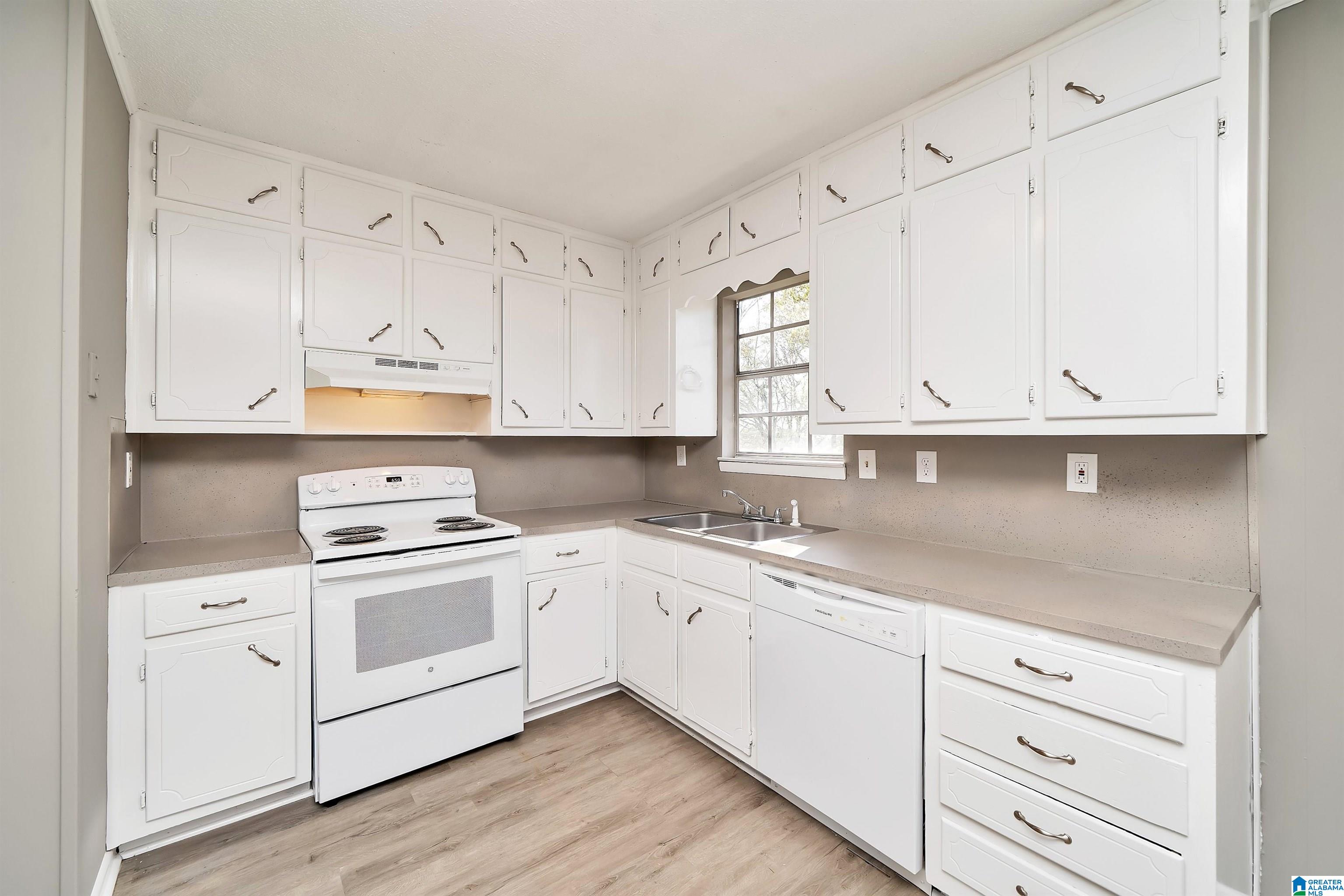 5378 WILLOW RIDGE LANE