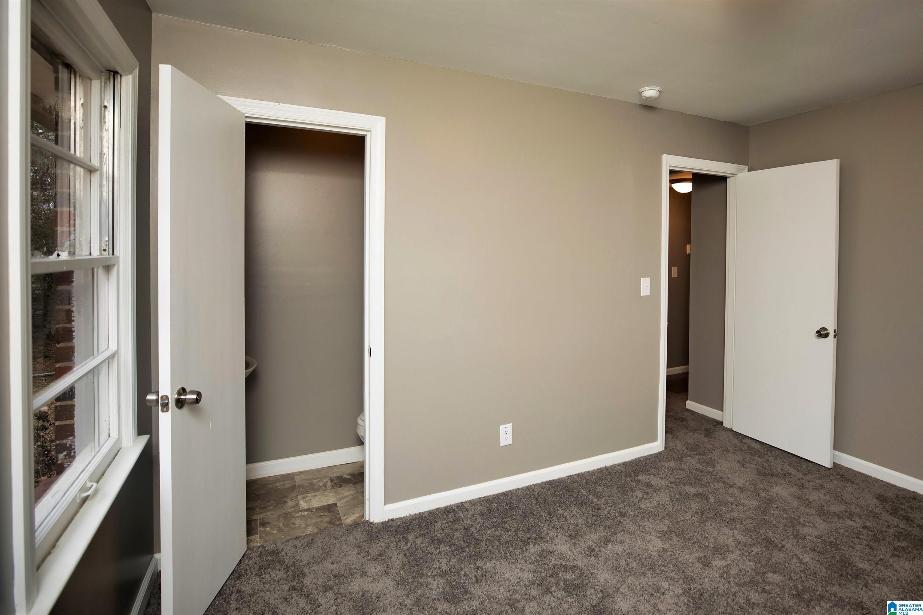 2215 1ST PLACE NW
