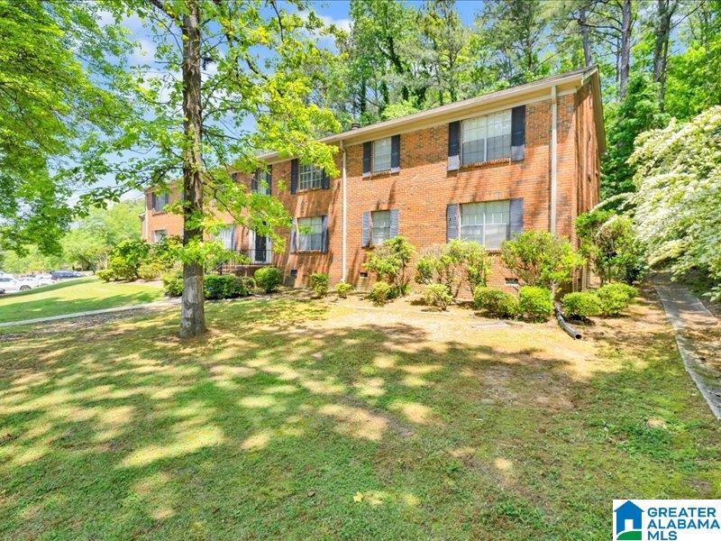 2200 Montreat Circle #B, VESTAVIA HILLS, Alabama image 4