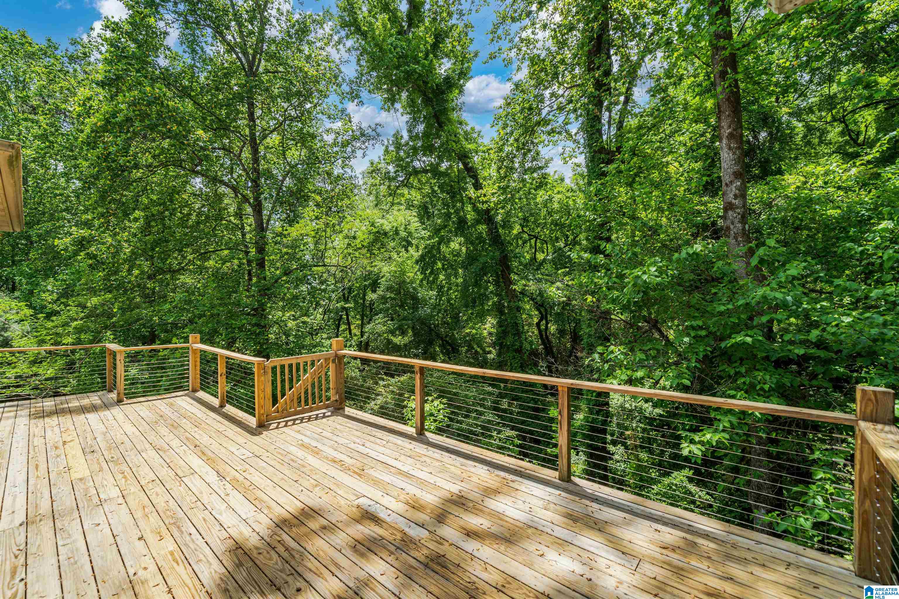 311 WORTHINGTON DRIVE