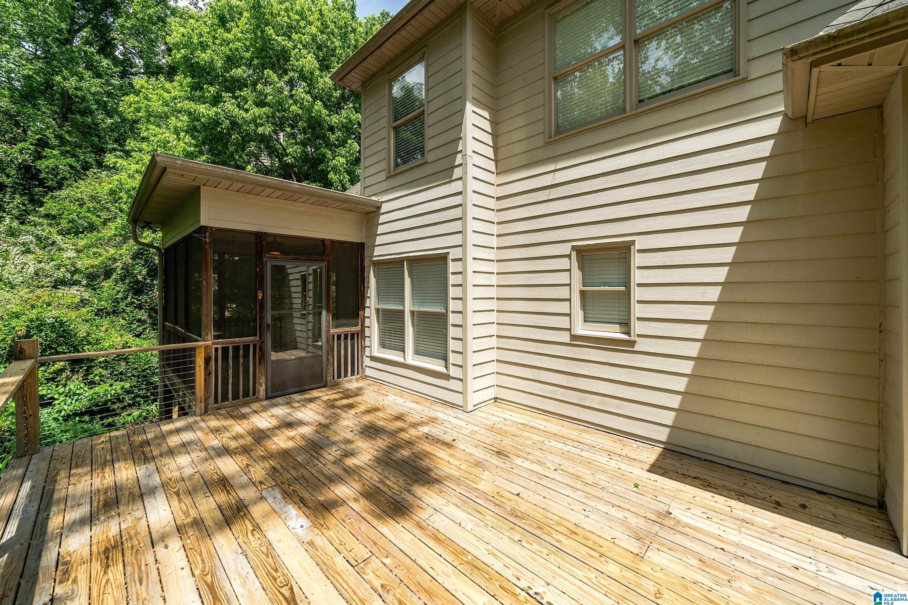 311 WORTHINGTON DRIVE