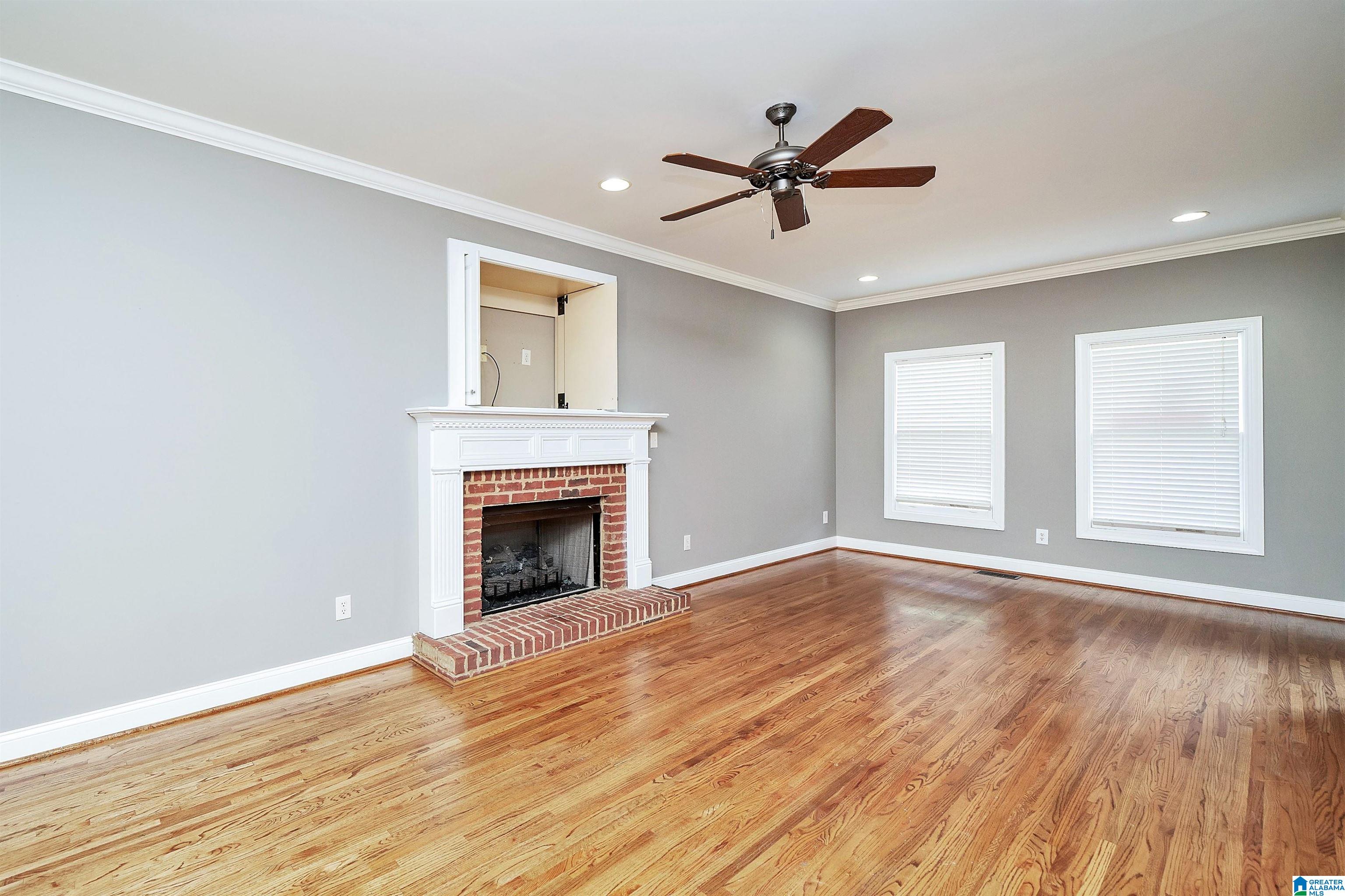 311 WORTHINGTON DRIVE