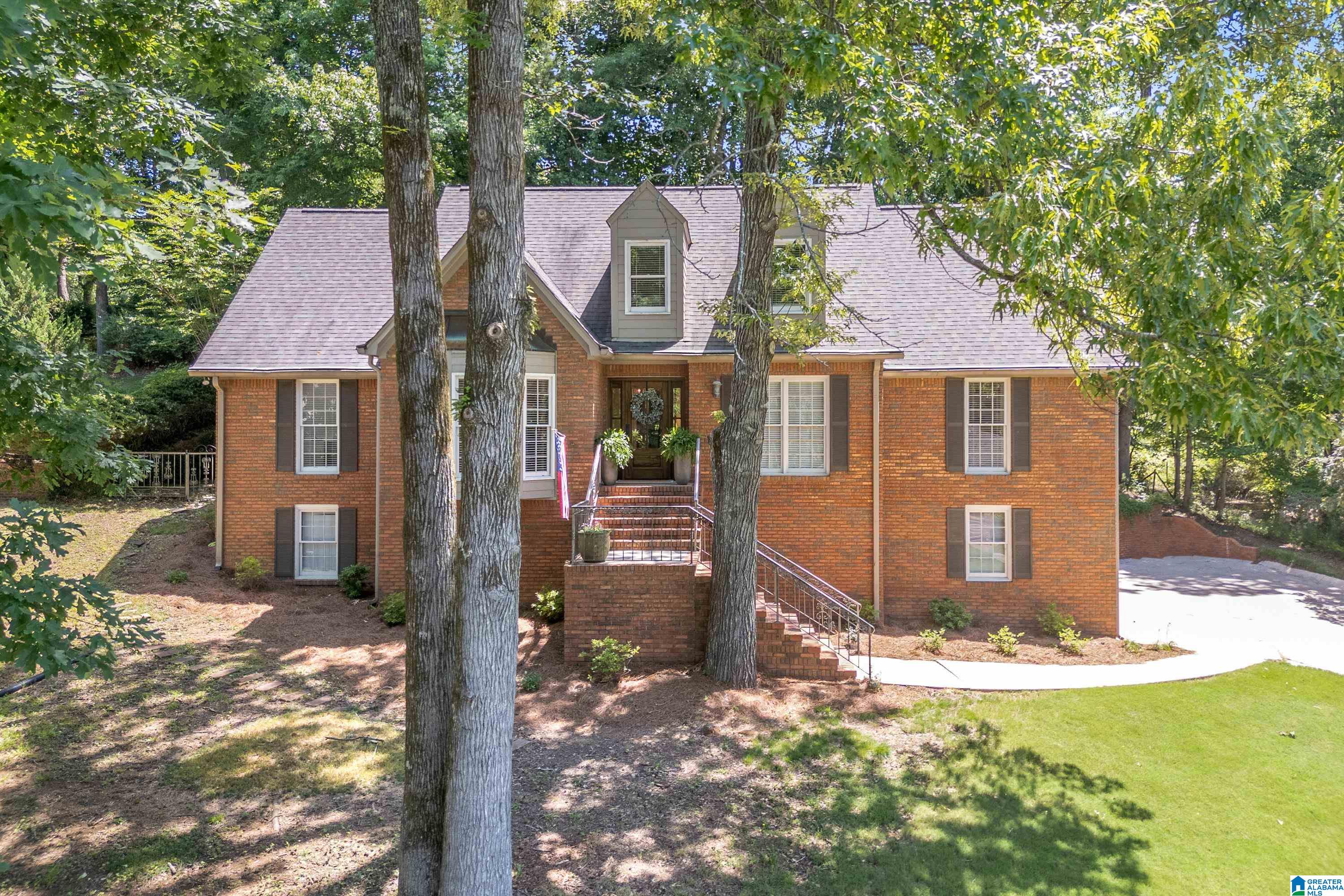 3411 River Terrace Drive, VESTAVIA HILLS, Alabama image 3