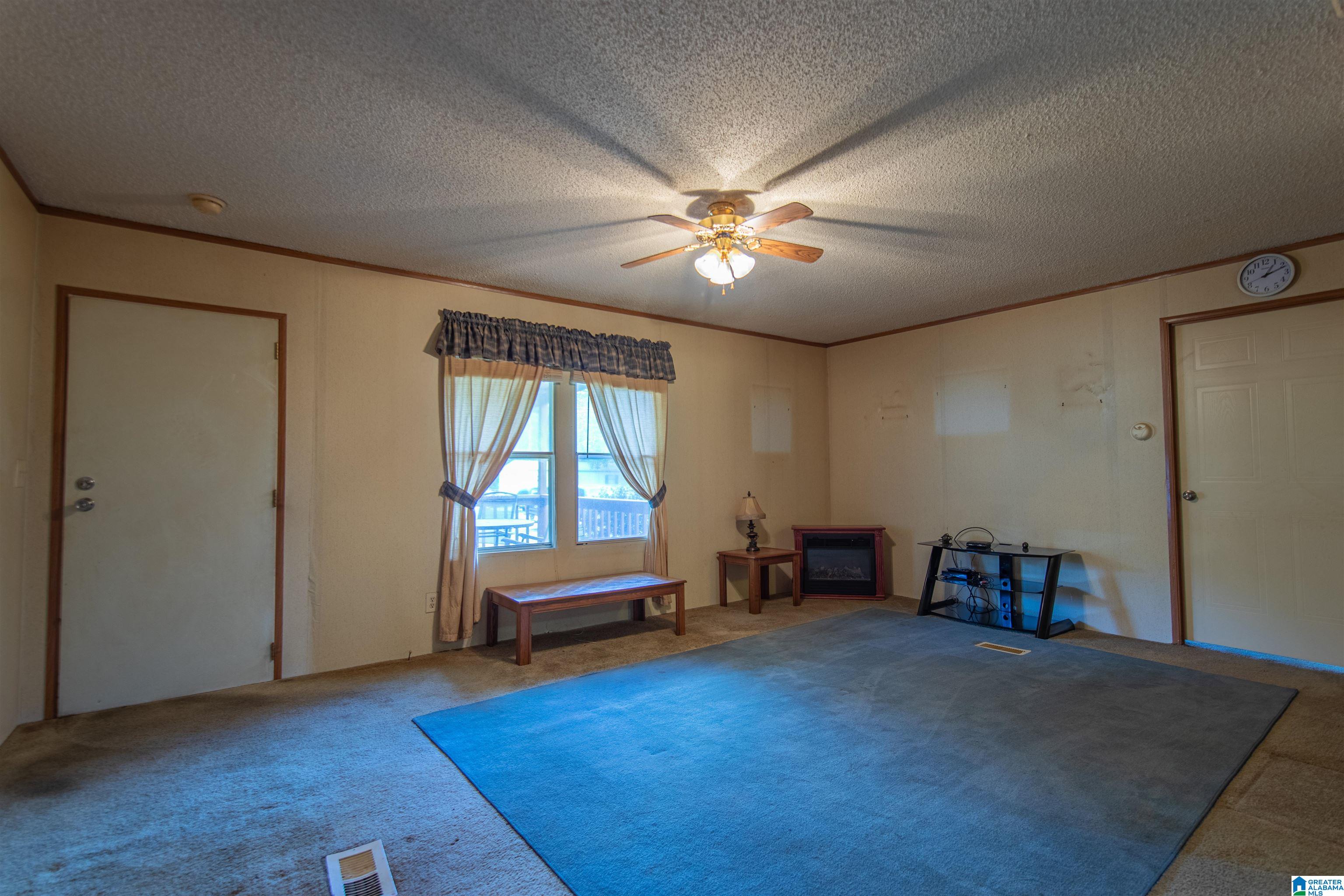 186 BIG OAK DRIVE