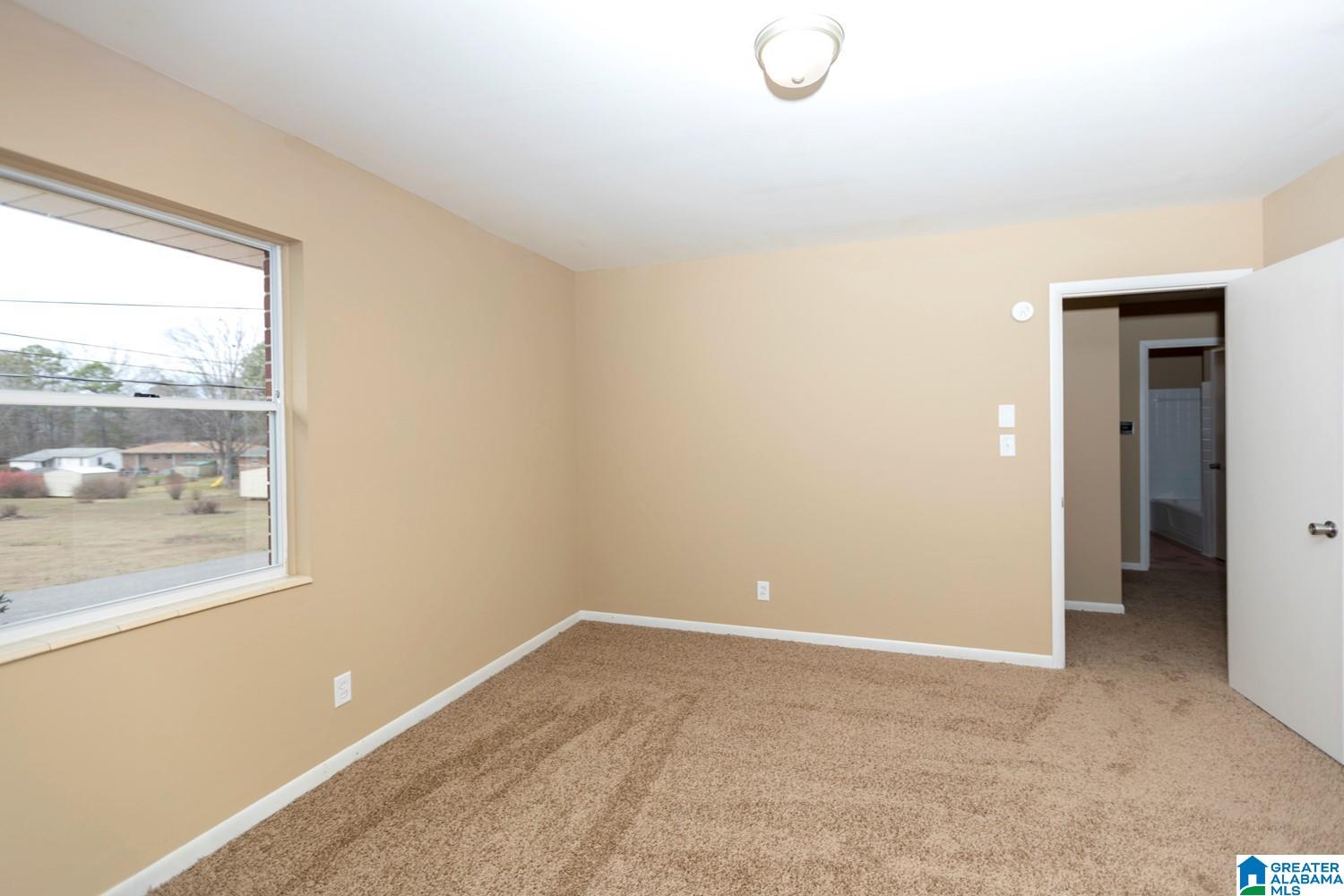 960 5TH WAY