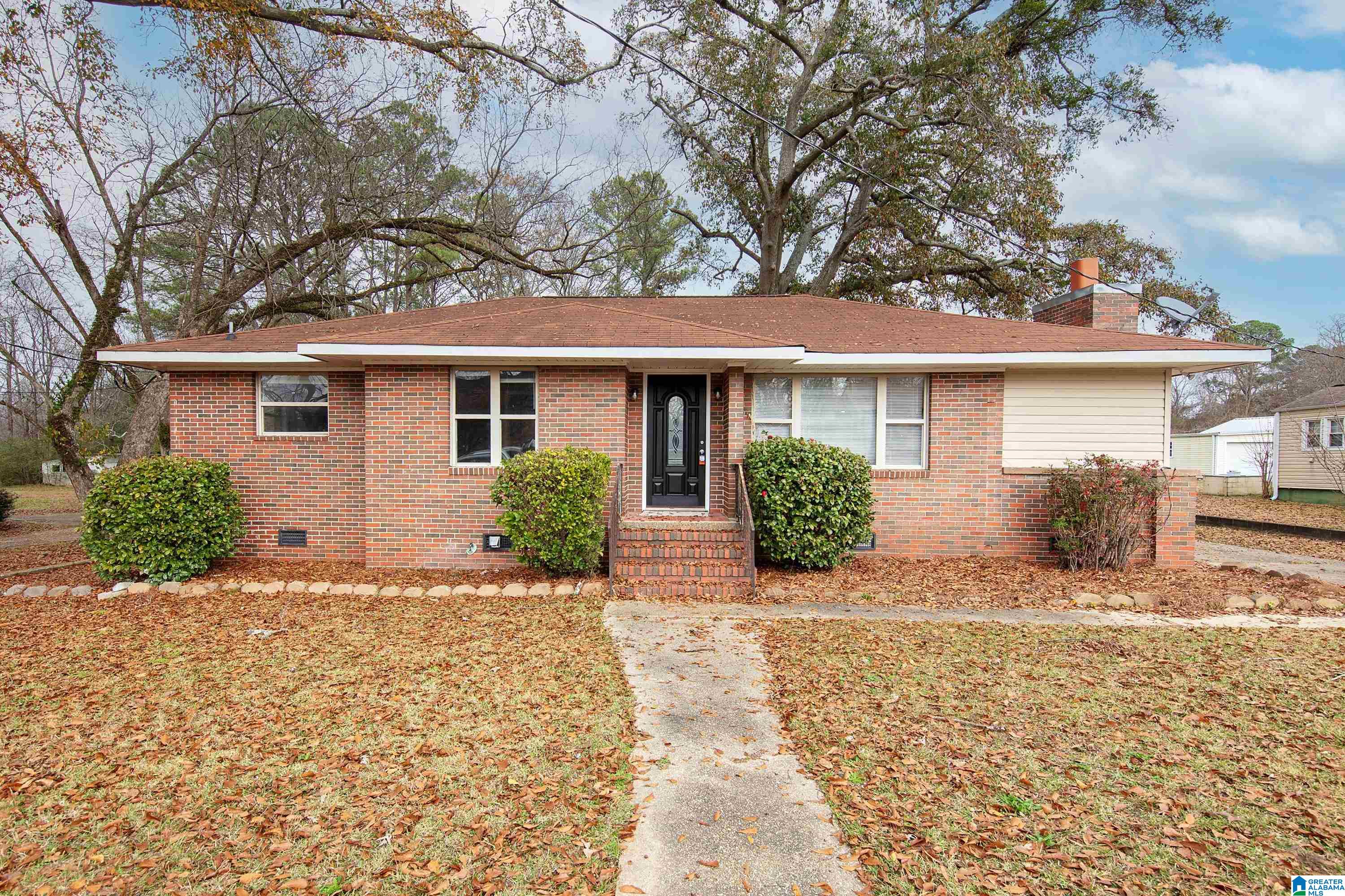 6051 WILLOW CIRCLE