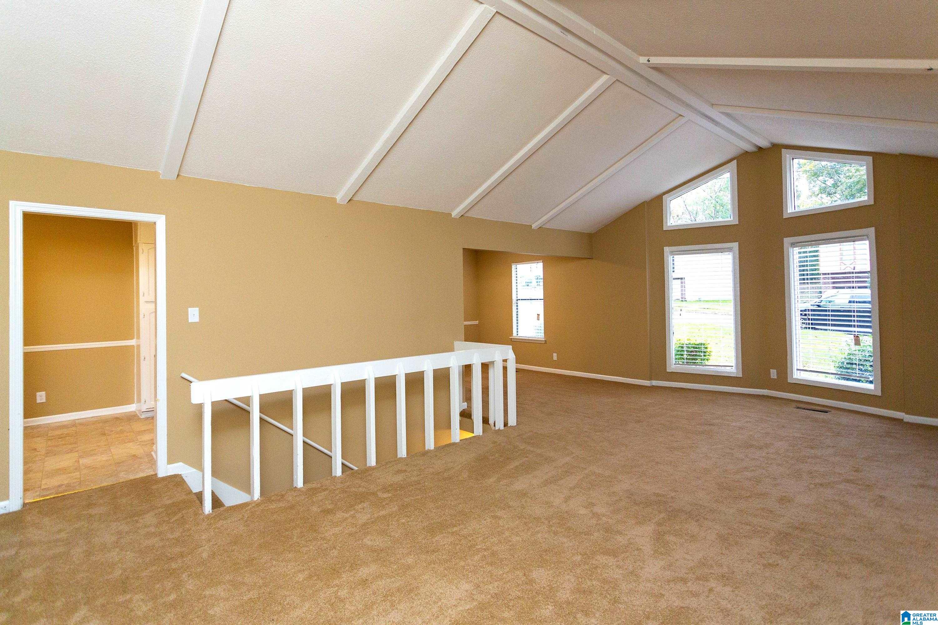 3057 APPLE VALLEY LANE
