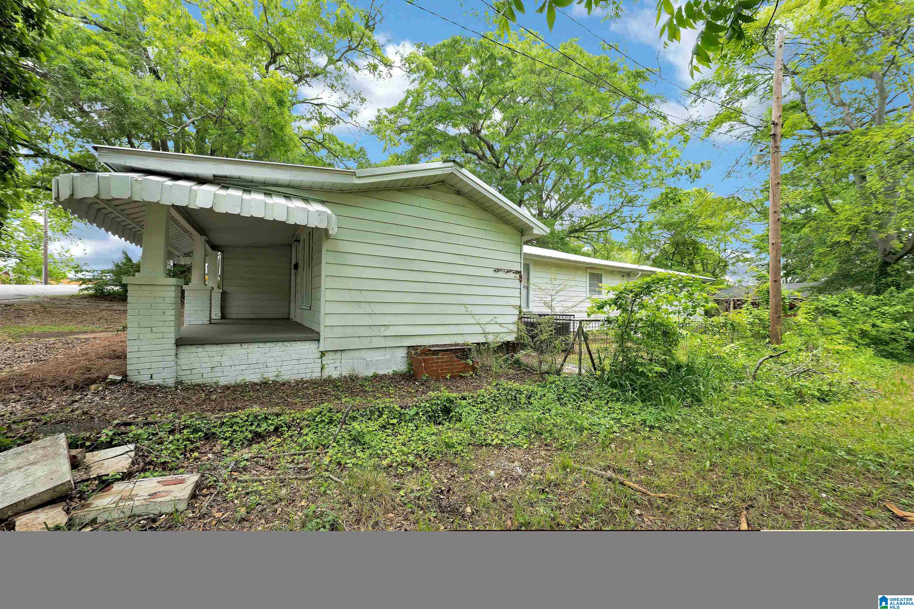 Homes for sale in Bessemer, AL | 727 9Th Street, Bessemer, AL 35020 | MLS# 21389598