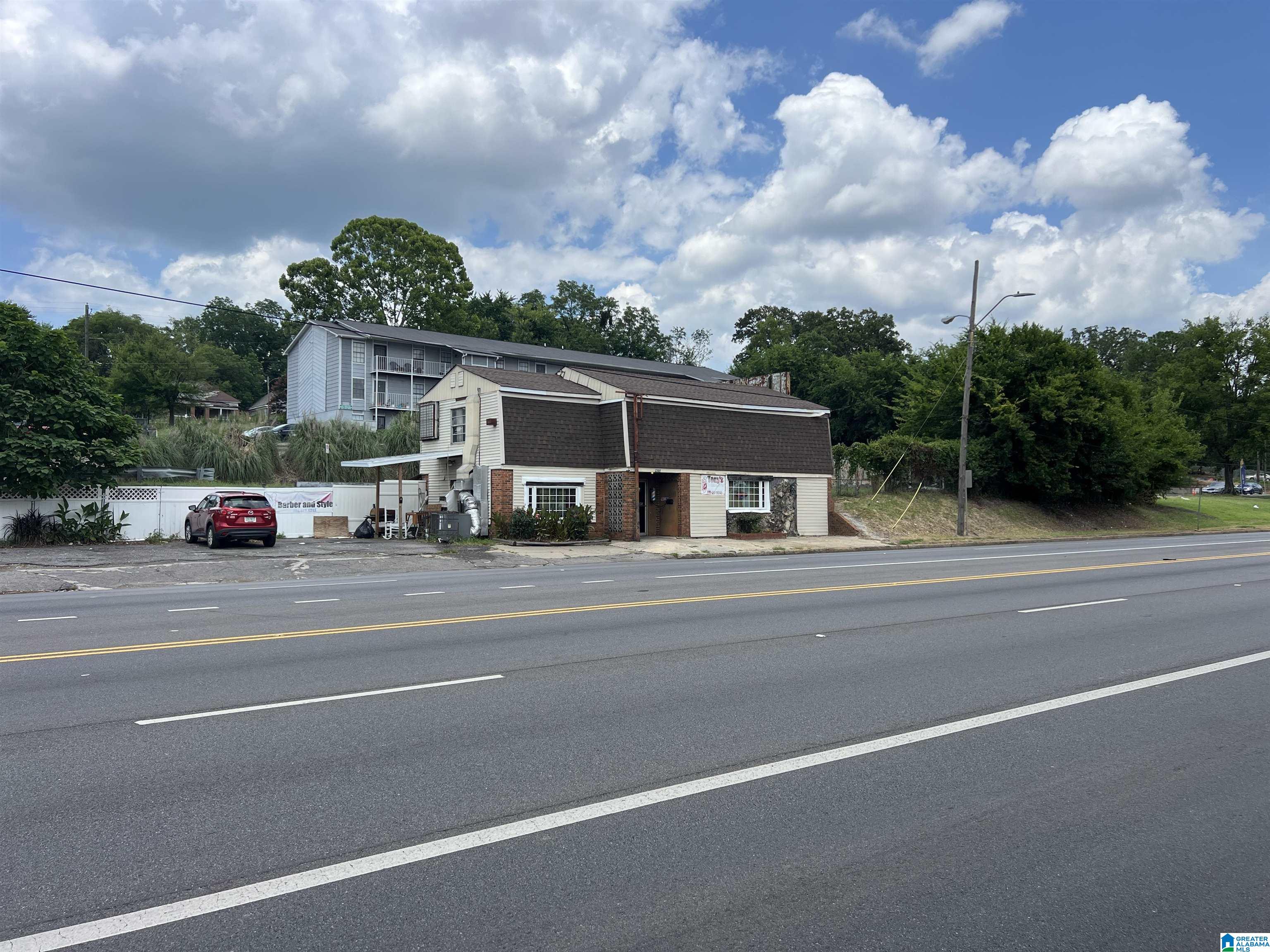 Homes for sale in Birmingham, AL | 2610 Bessemer Road, Birmingham, AL 35208 | MLS# 21391468