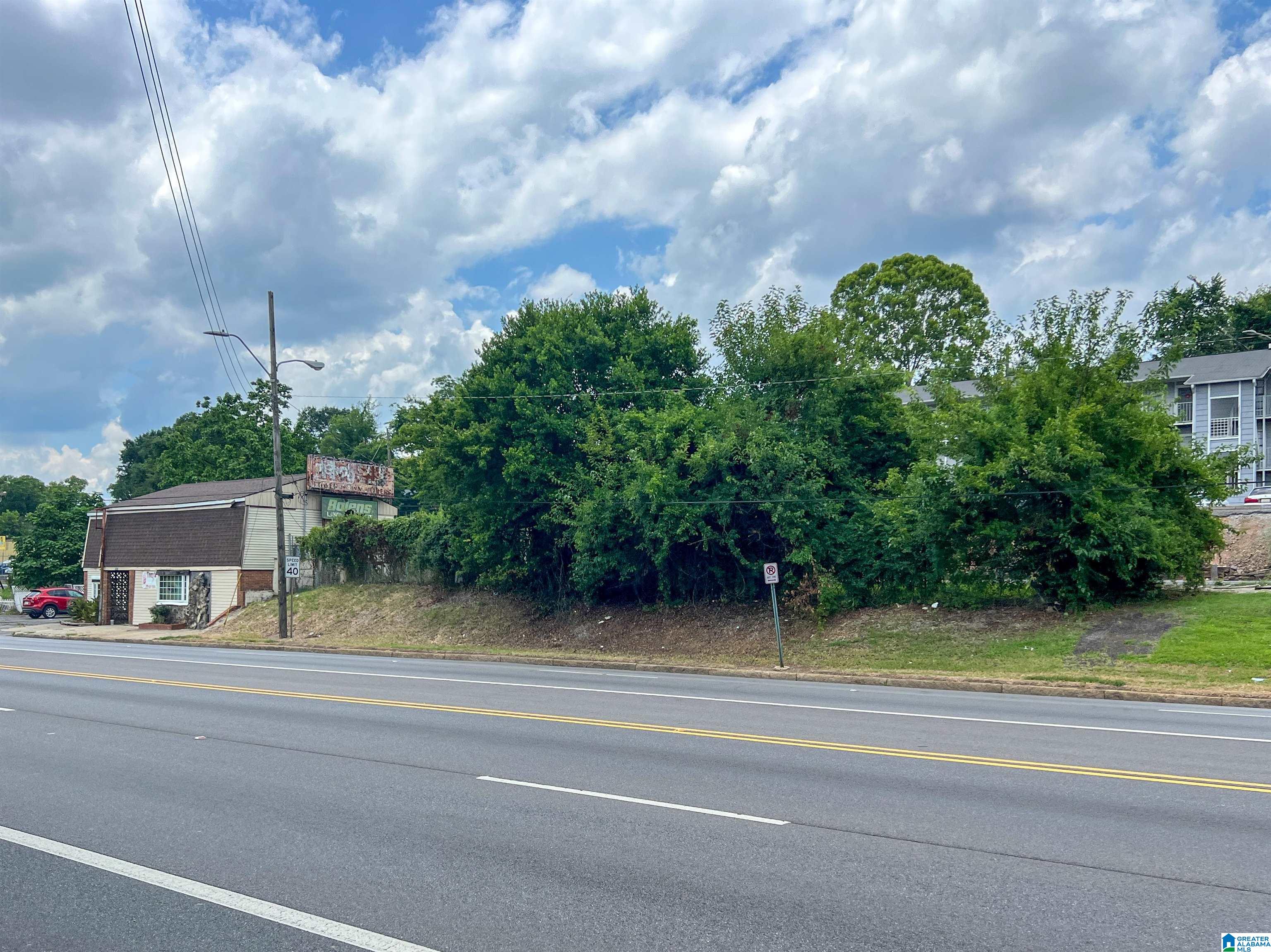 Homes for sale in Birmingham, AL | 2610 Bessemer Road, Birmingham, AL 35208 | MLS# 21391468