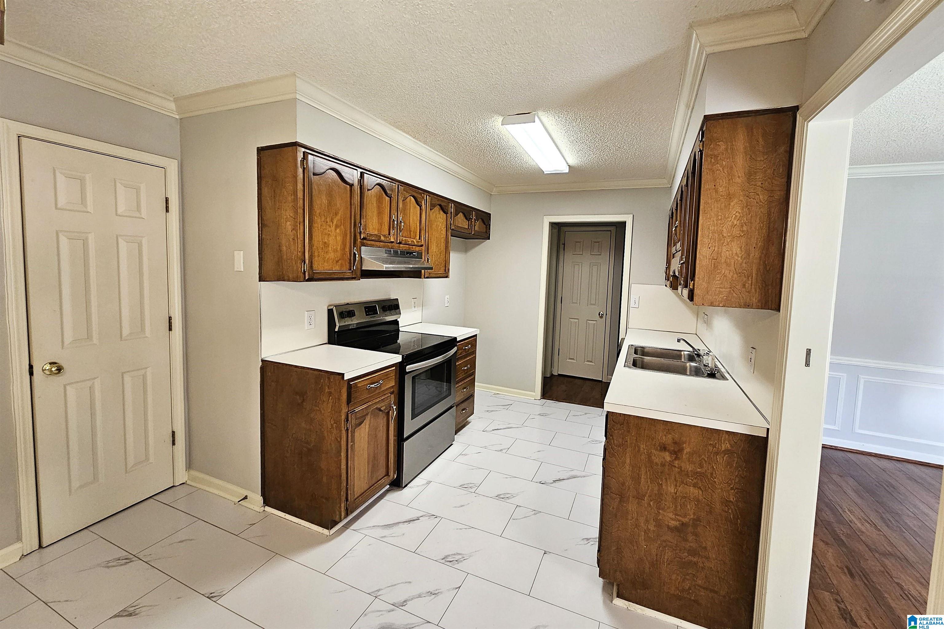 1544 TIMBER DRIVE