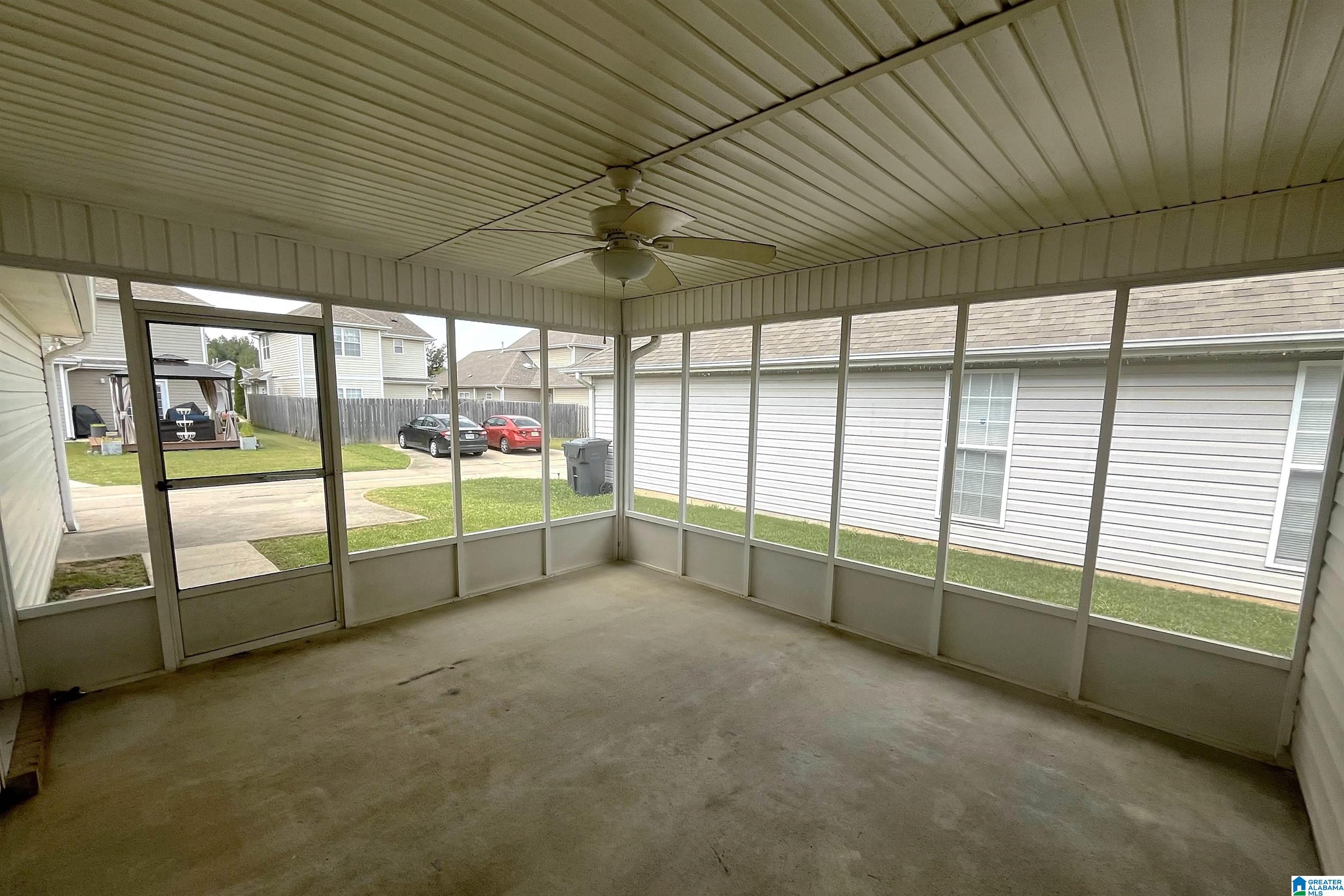 1113 VILLAGE TRAIL
