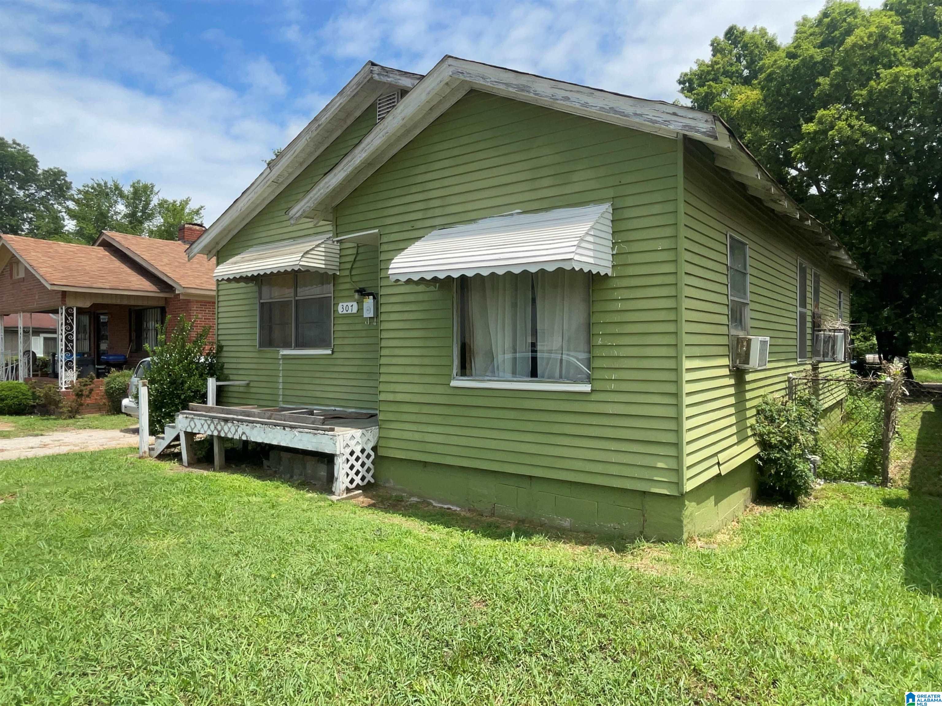 Homes for sale in Birmingham, AL | 307 Goldwire Street Sw, Birmingham, AL 35211 | MLS# 21392544