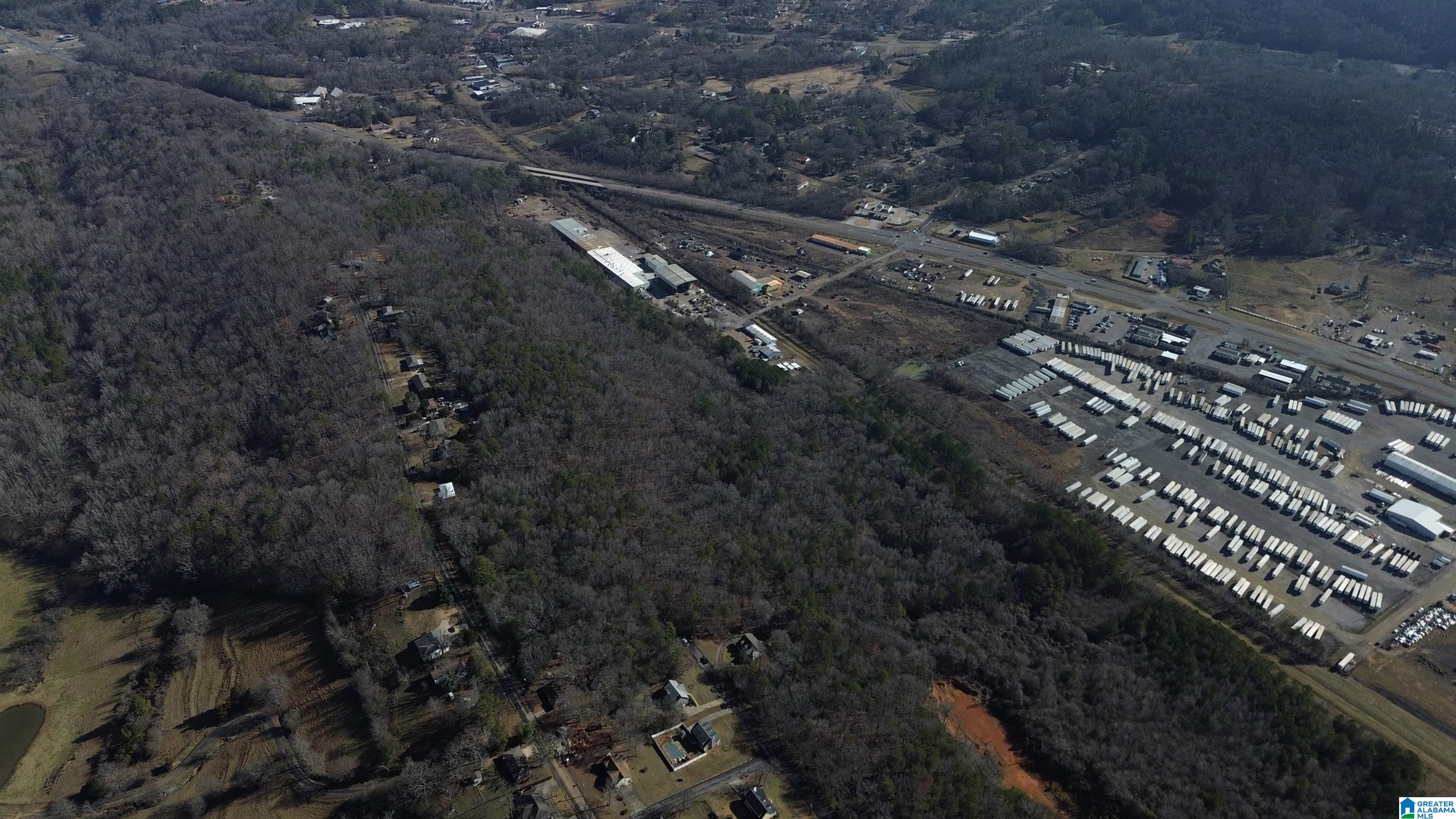 6147 RED HOLLOW ROAD