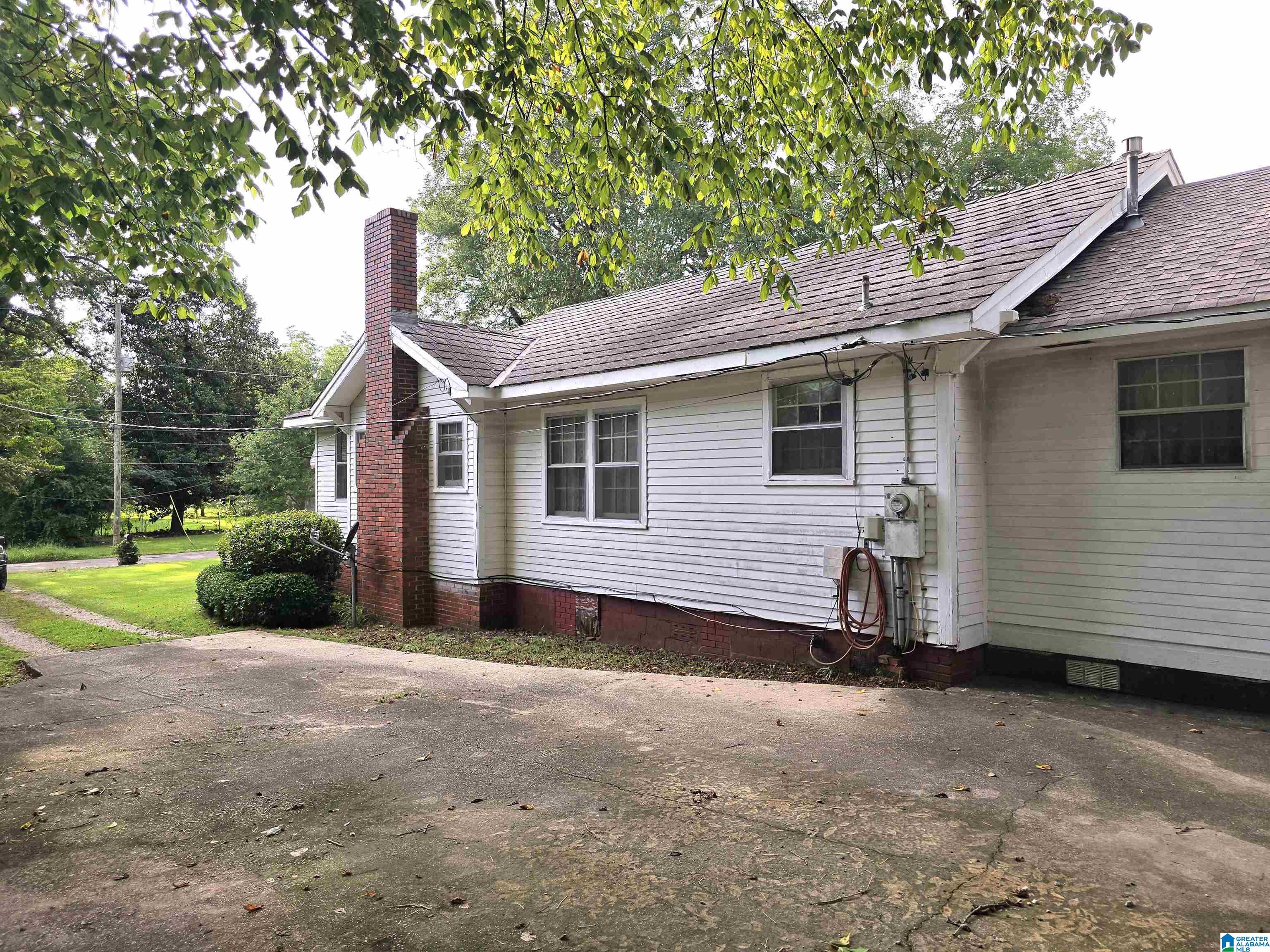 Homes for sale in Birmingham, AL | 809 Catherine Street, Birmingham, AL 35215 | MLS# 21393263