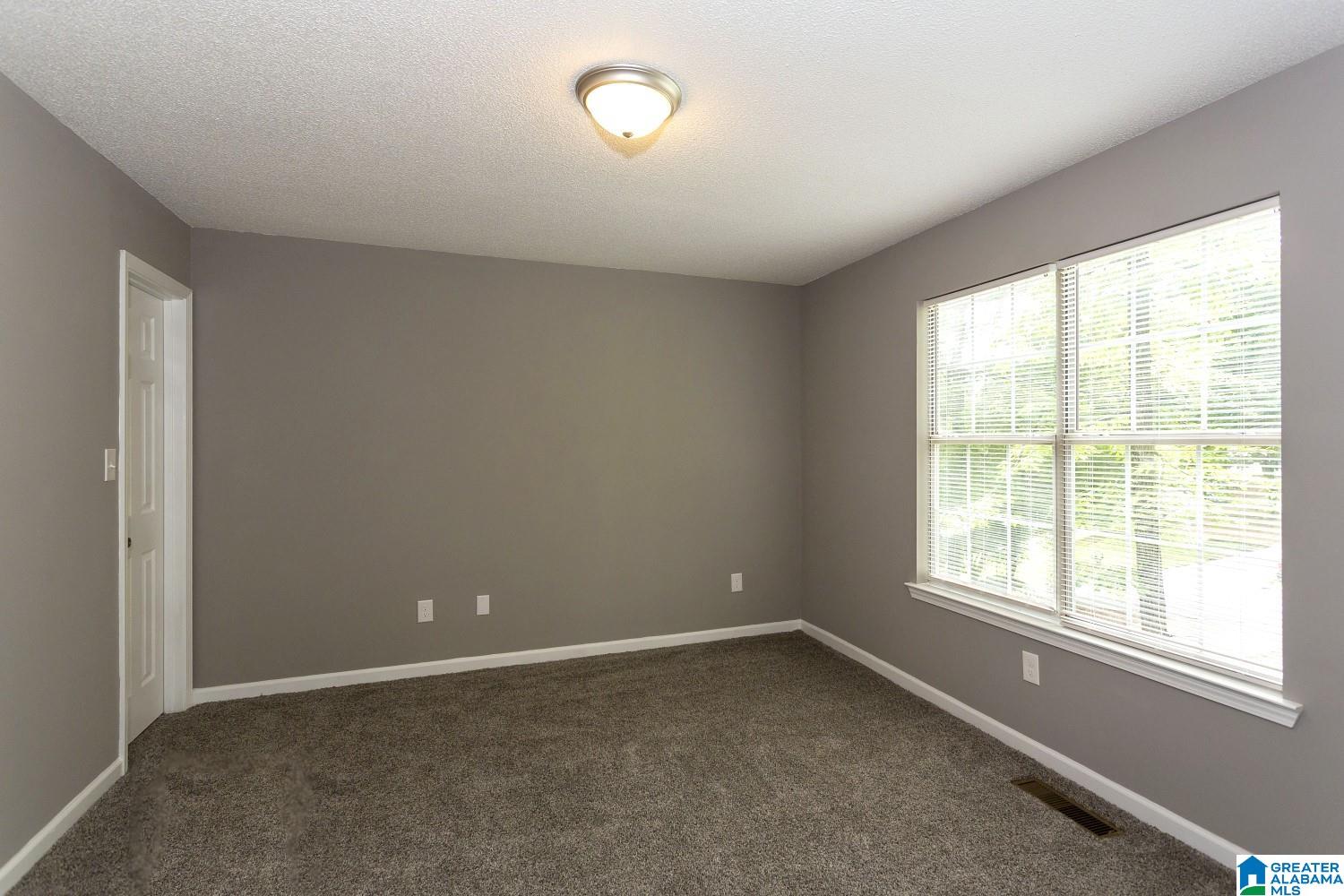 5130 AMBERWOOD LANE