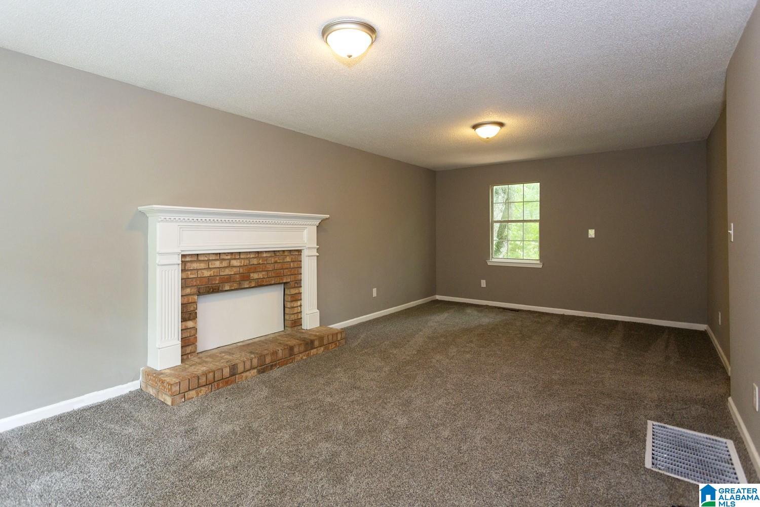 5130 AMBERWOOD LANE