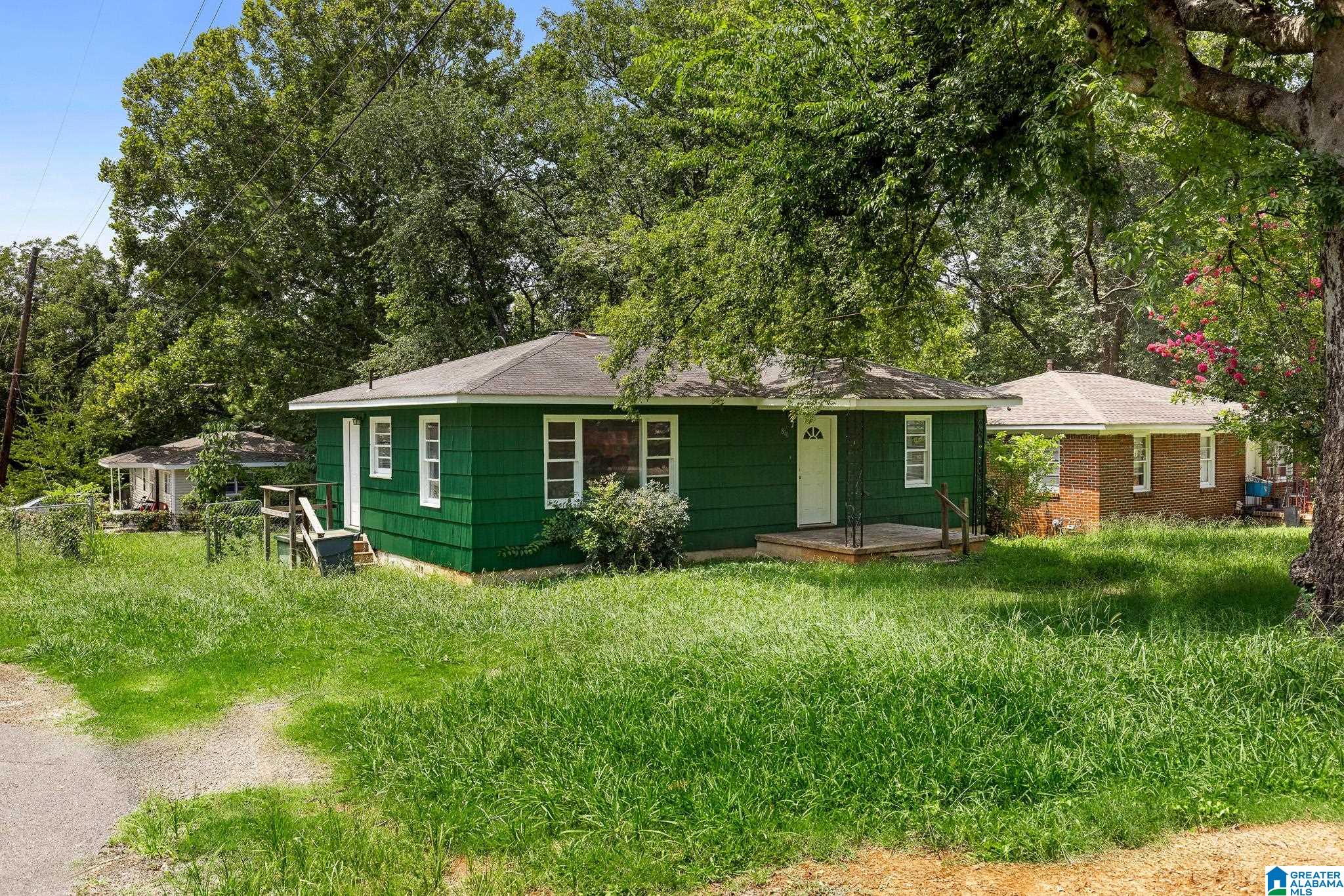 Homes for sale in Lipscomb, AL | 1800 Matthews Avenue, Lipscomb, AL 35020 | MLS# 21396095