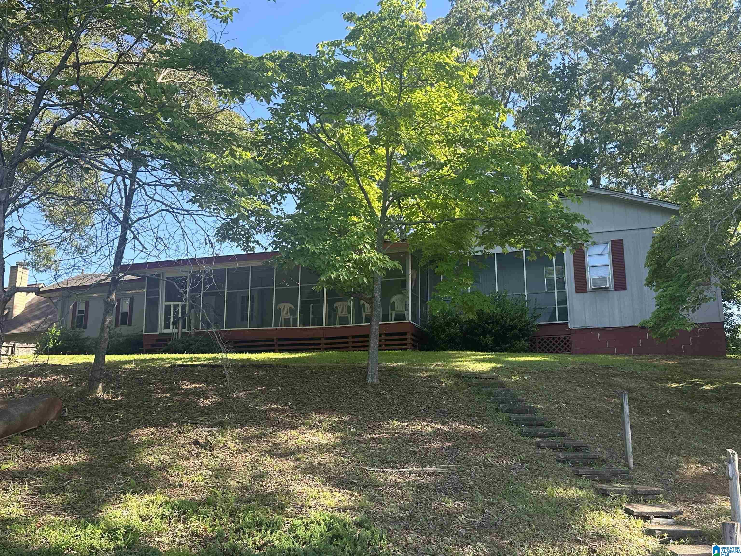 Homes for sale in Cropwell, AL | 504 Coosa Island Road, Cropwell, AL 35054 | MLS# 21396564