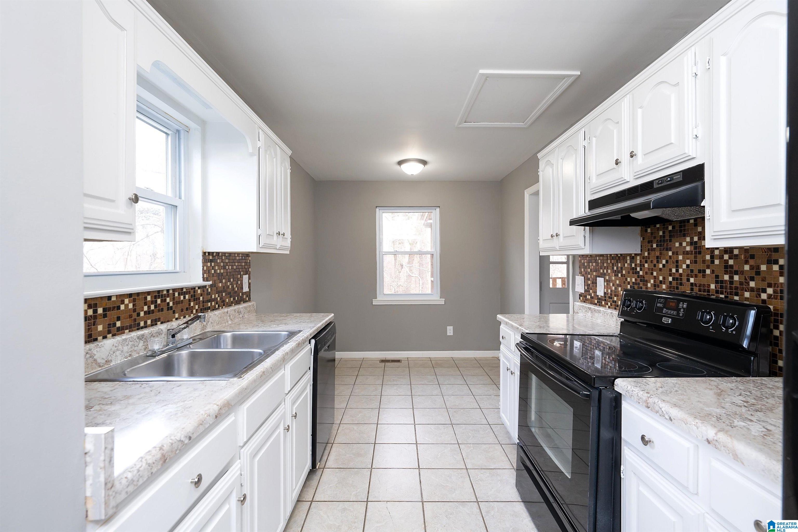 2440 BURGUNDY DRIVE