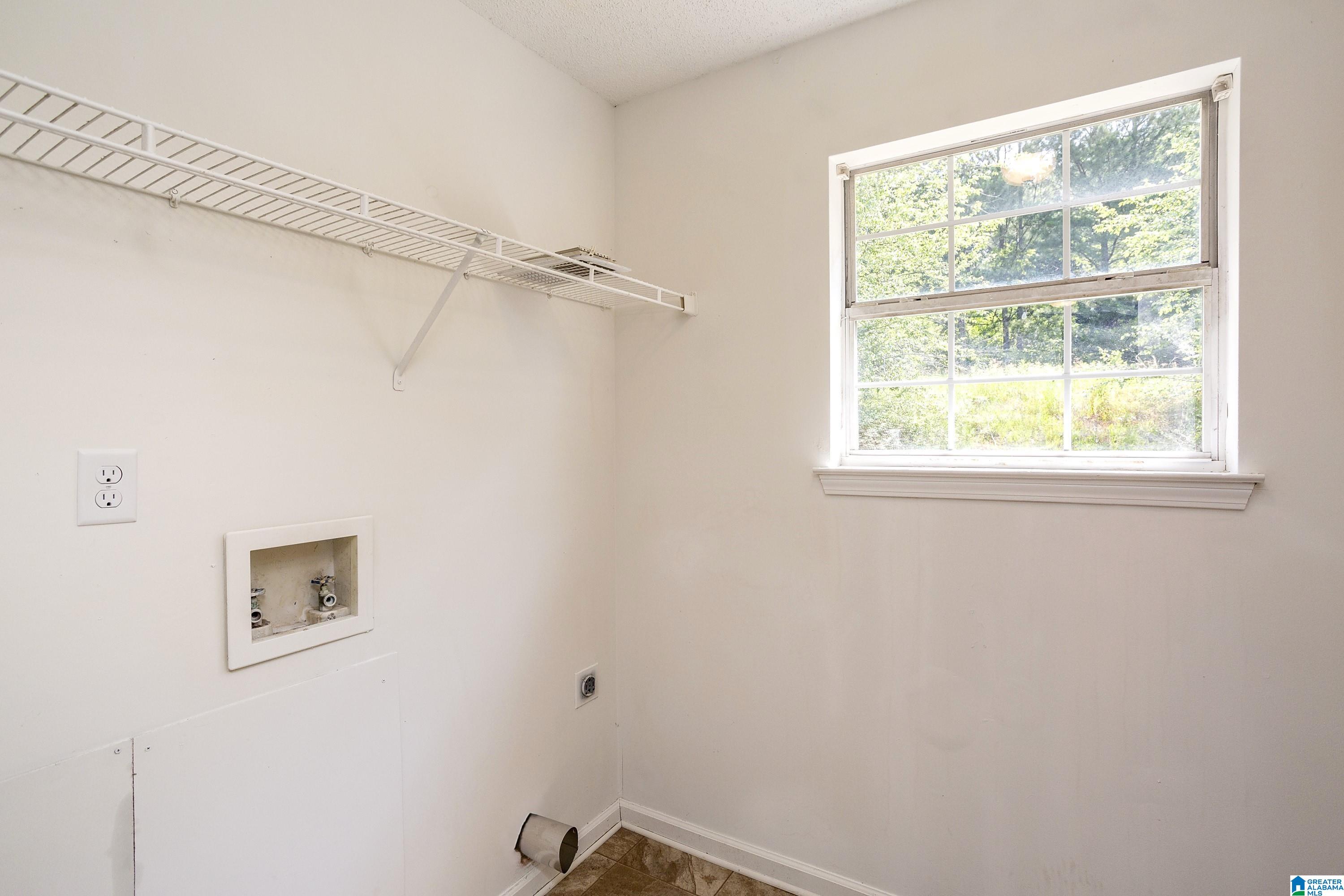 4255 CANDLE BROOK LANE