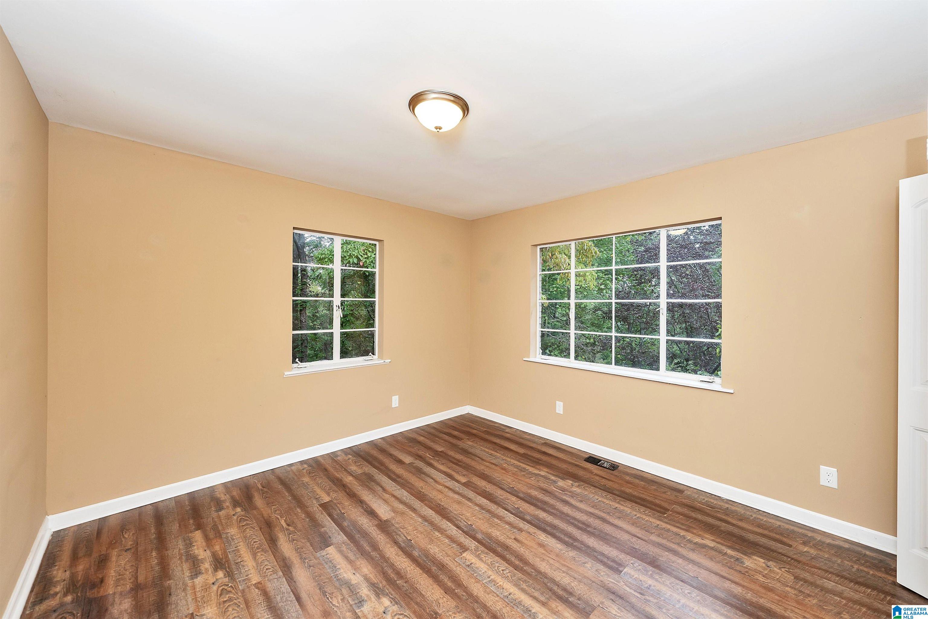 543 Rutherford Circle