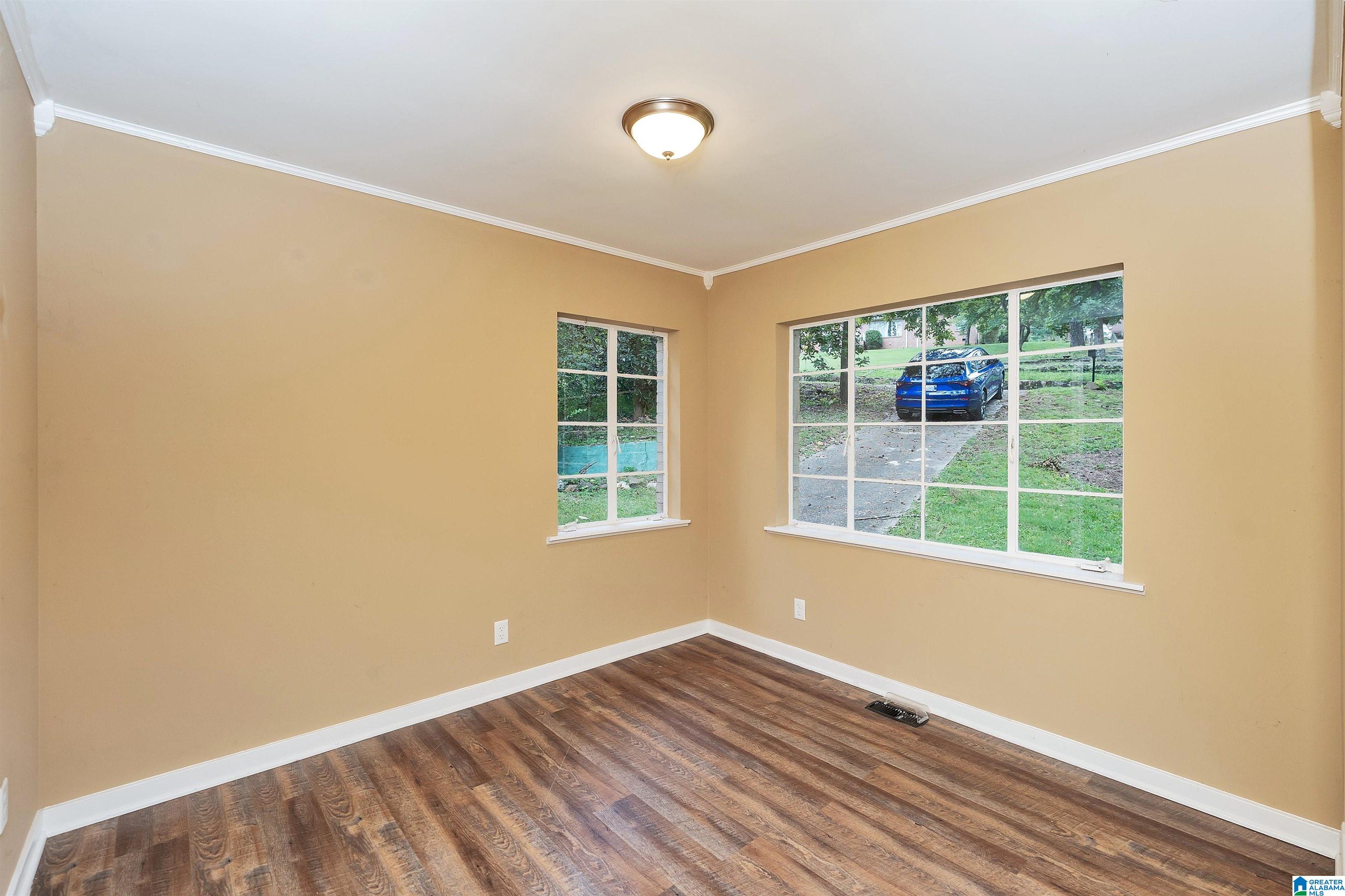 543 Rutherford Circle