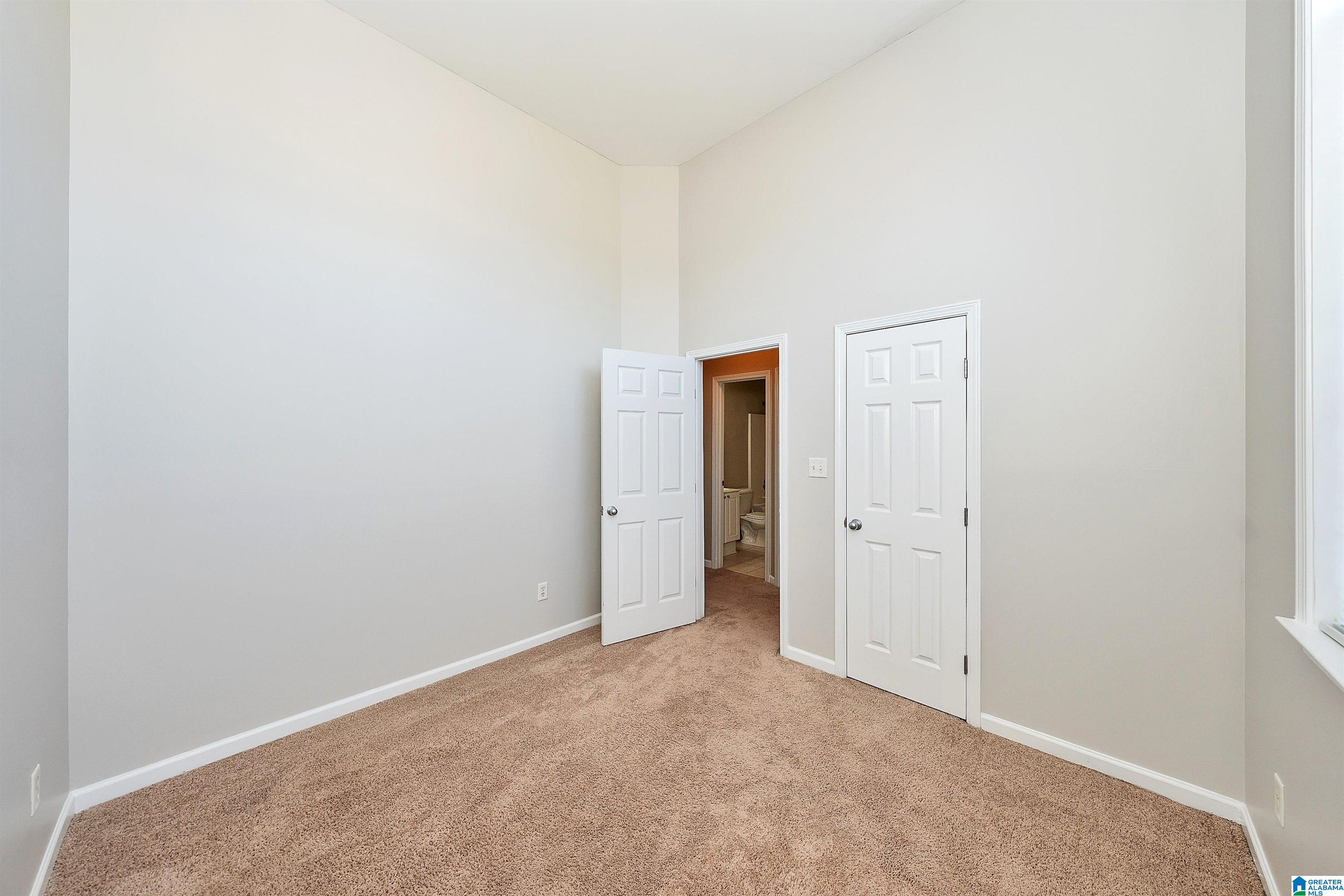 2322 FOREST LAKES LANE