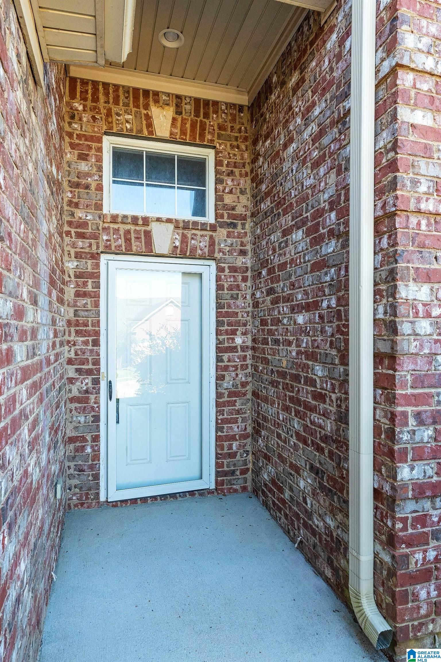 2322 FOREST LAKES LANE