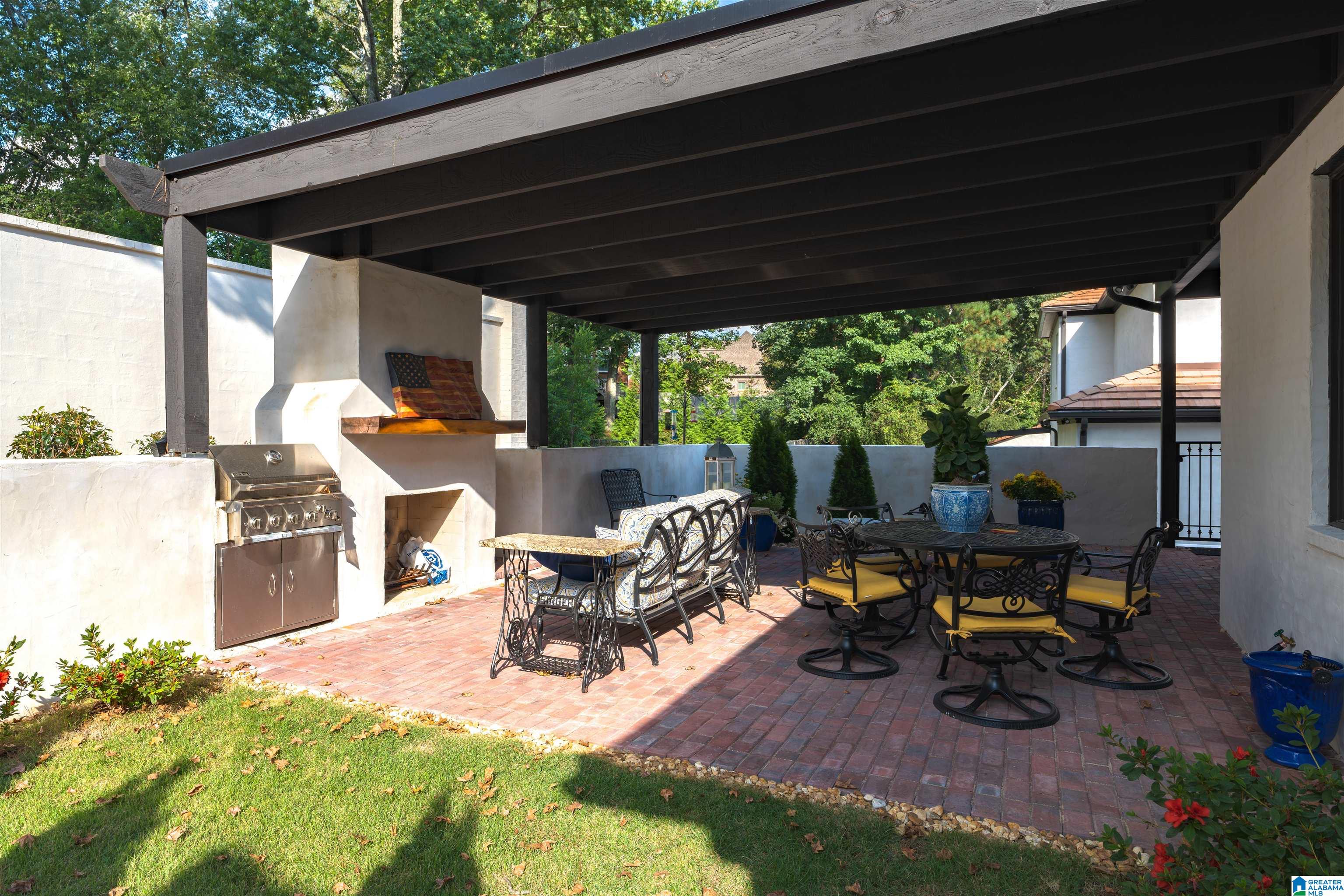 3781 Villa Drive