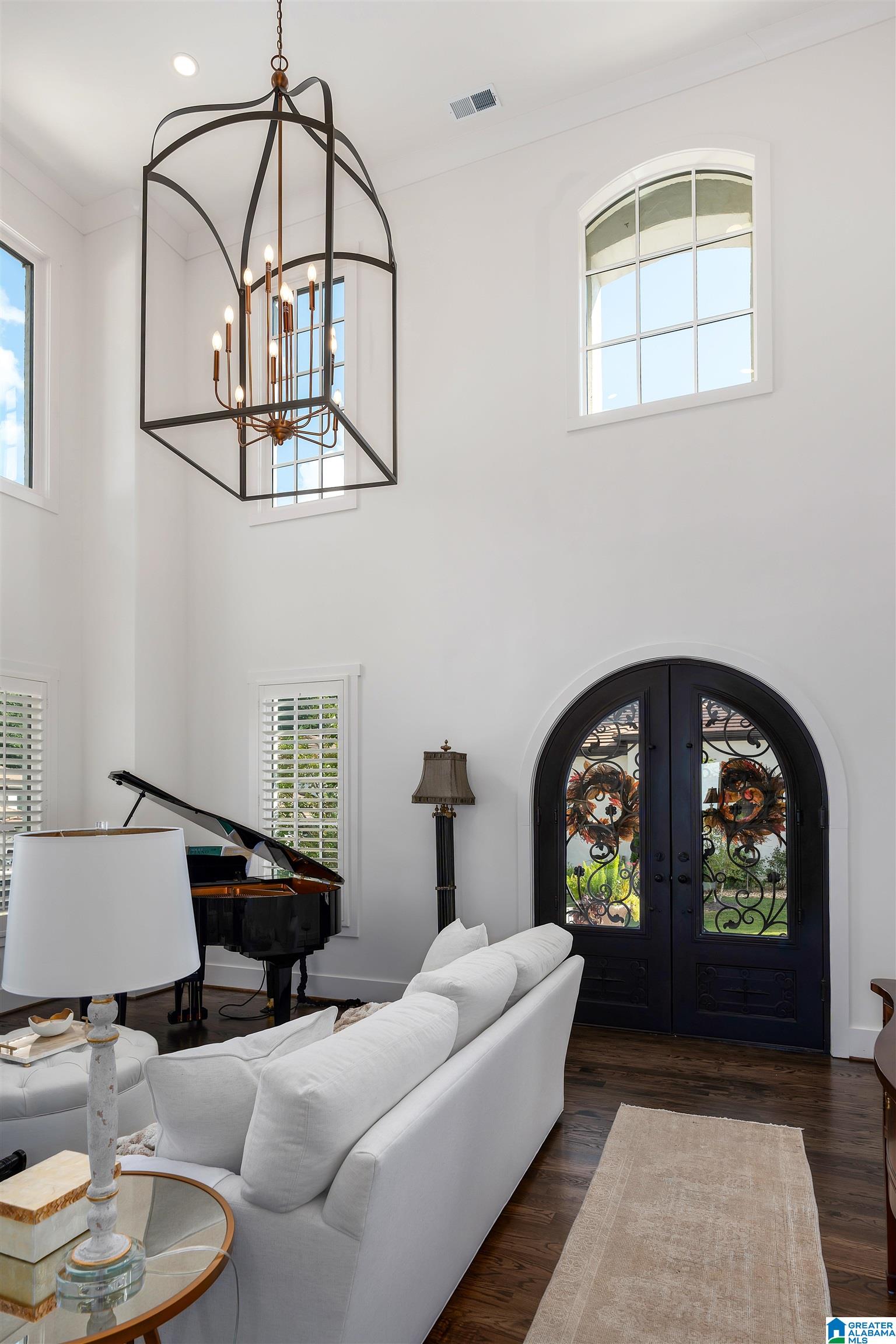 3781 Villa Drive