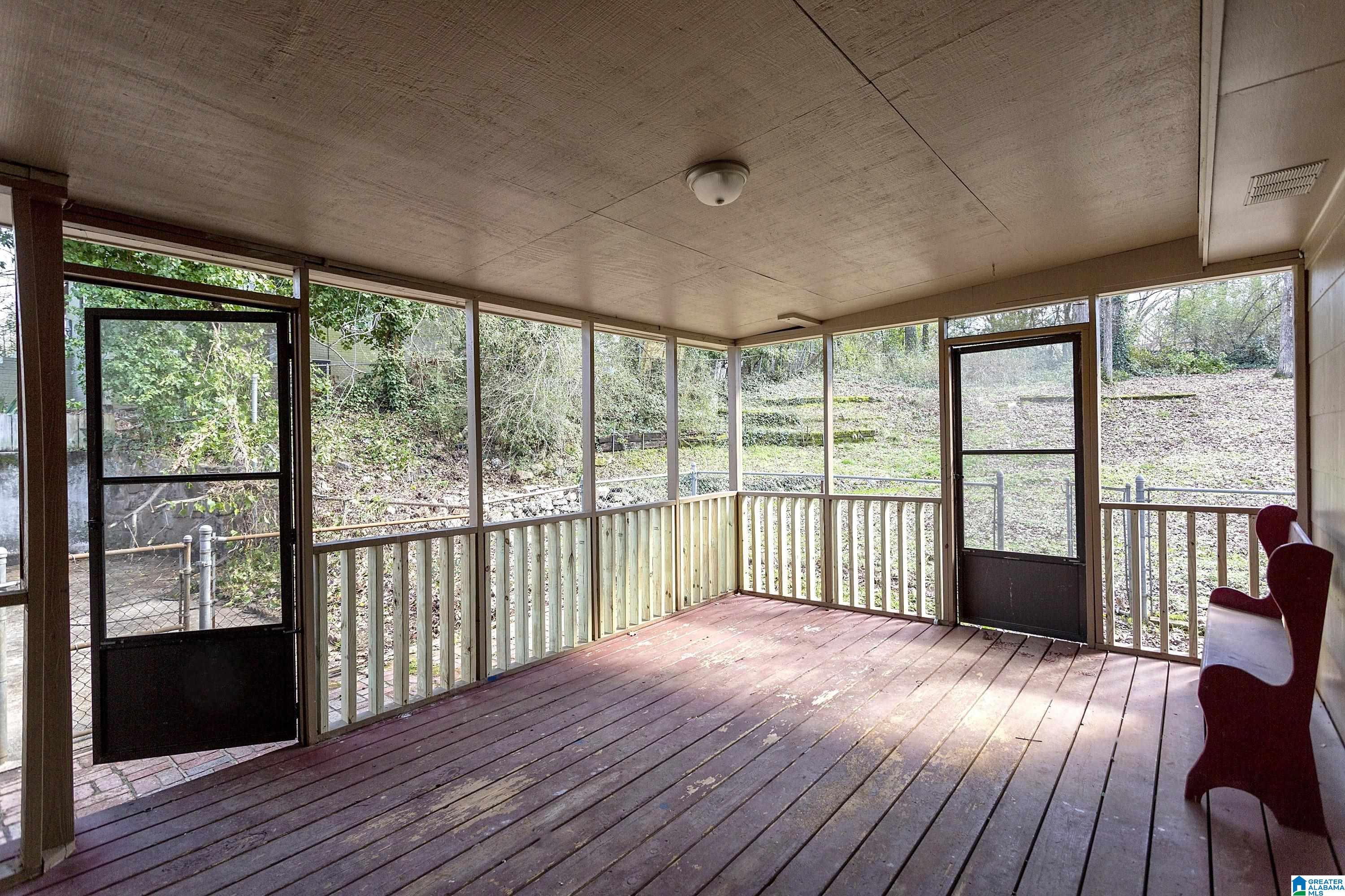 245 SUN VALLEY ROAD