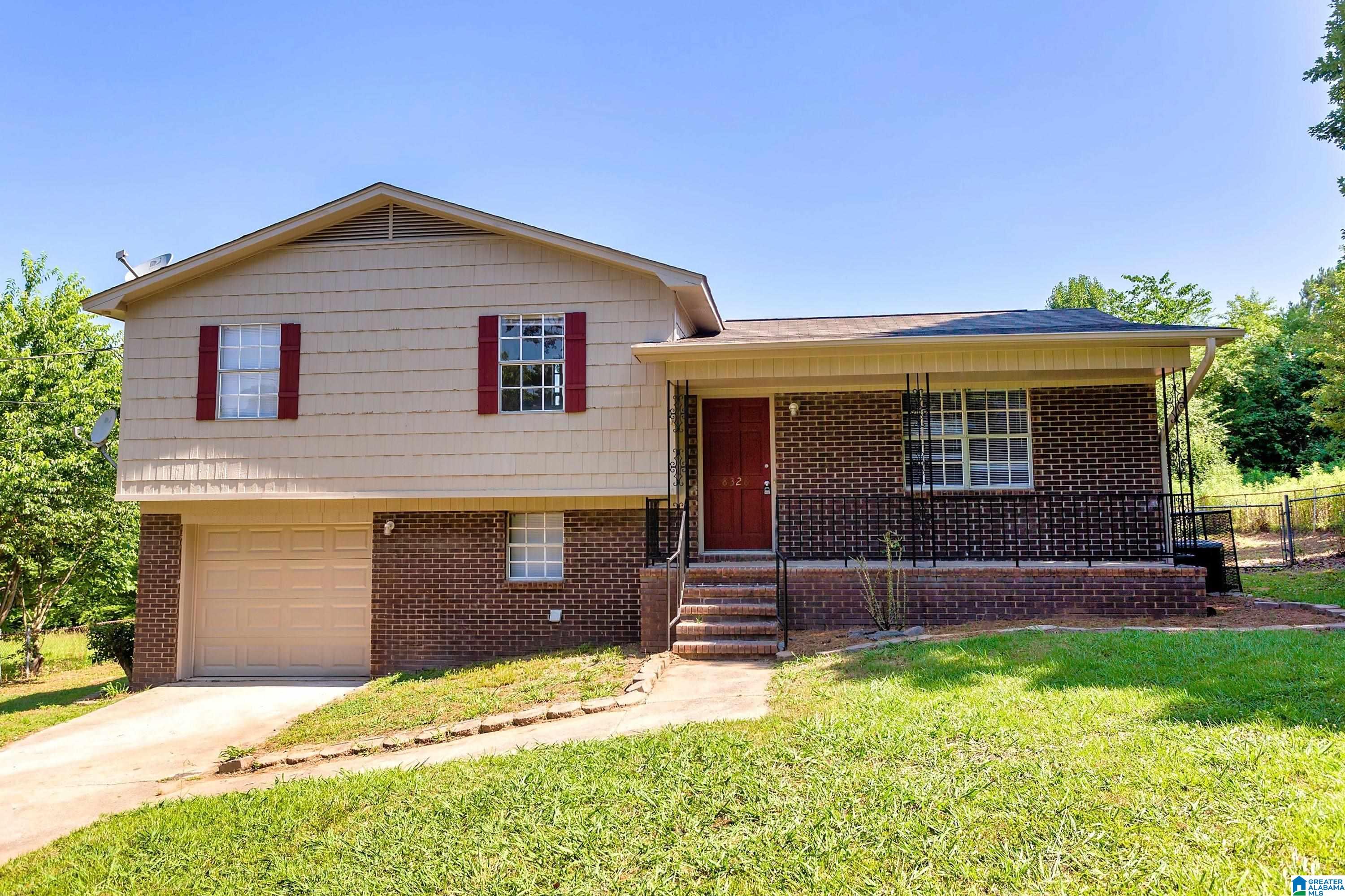 8328 COUNTRY CIRCLE