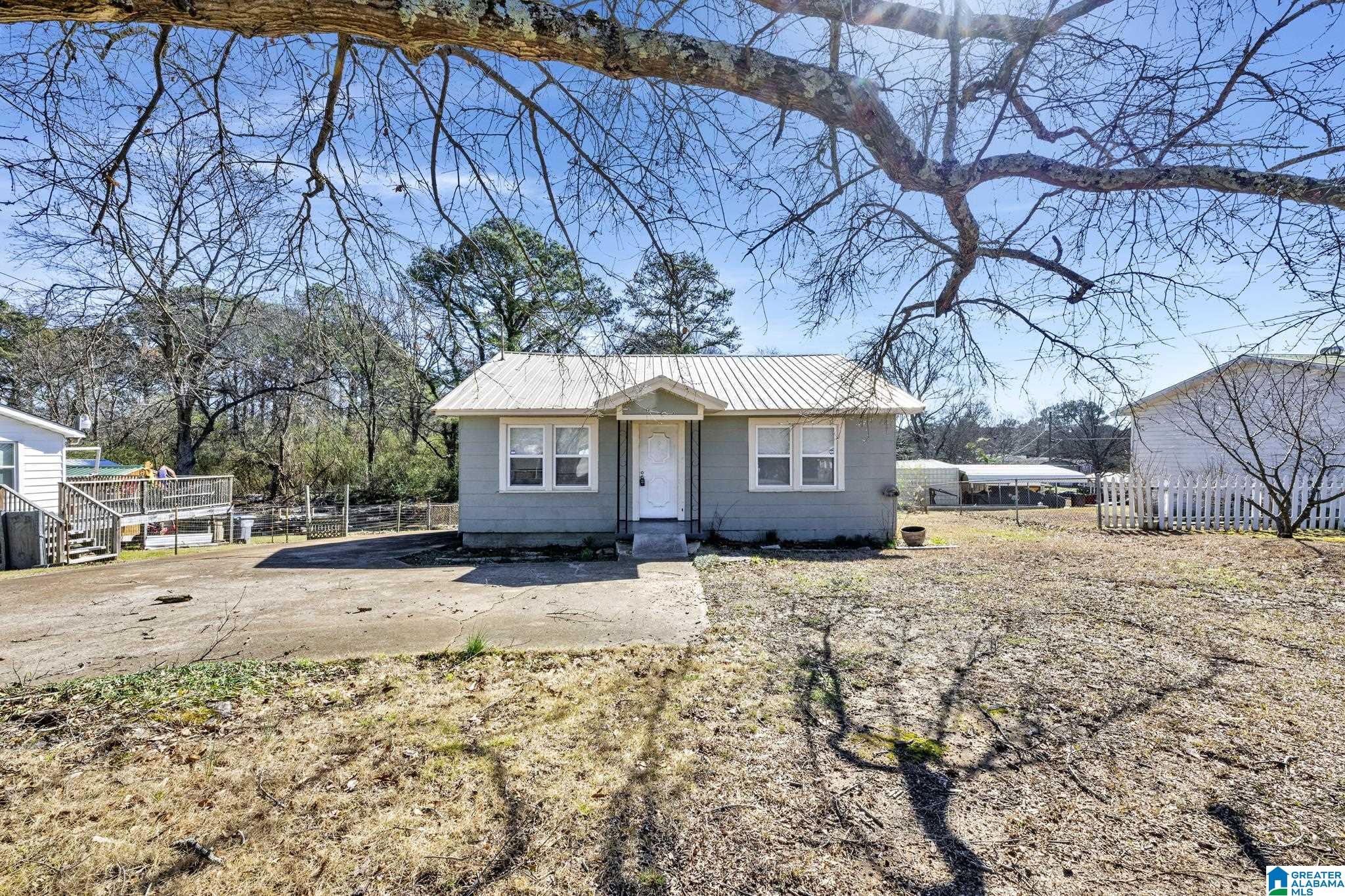 Homes for sale in Adamsville, AL | 405 Union Grove Road, Adamsville, AL 35005 | MLS# 21400540