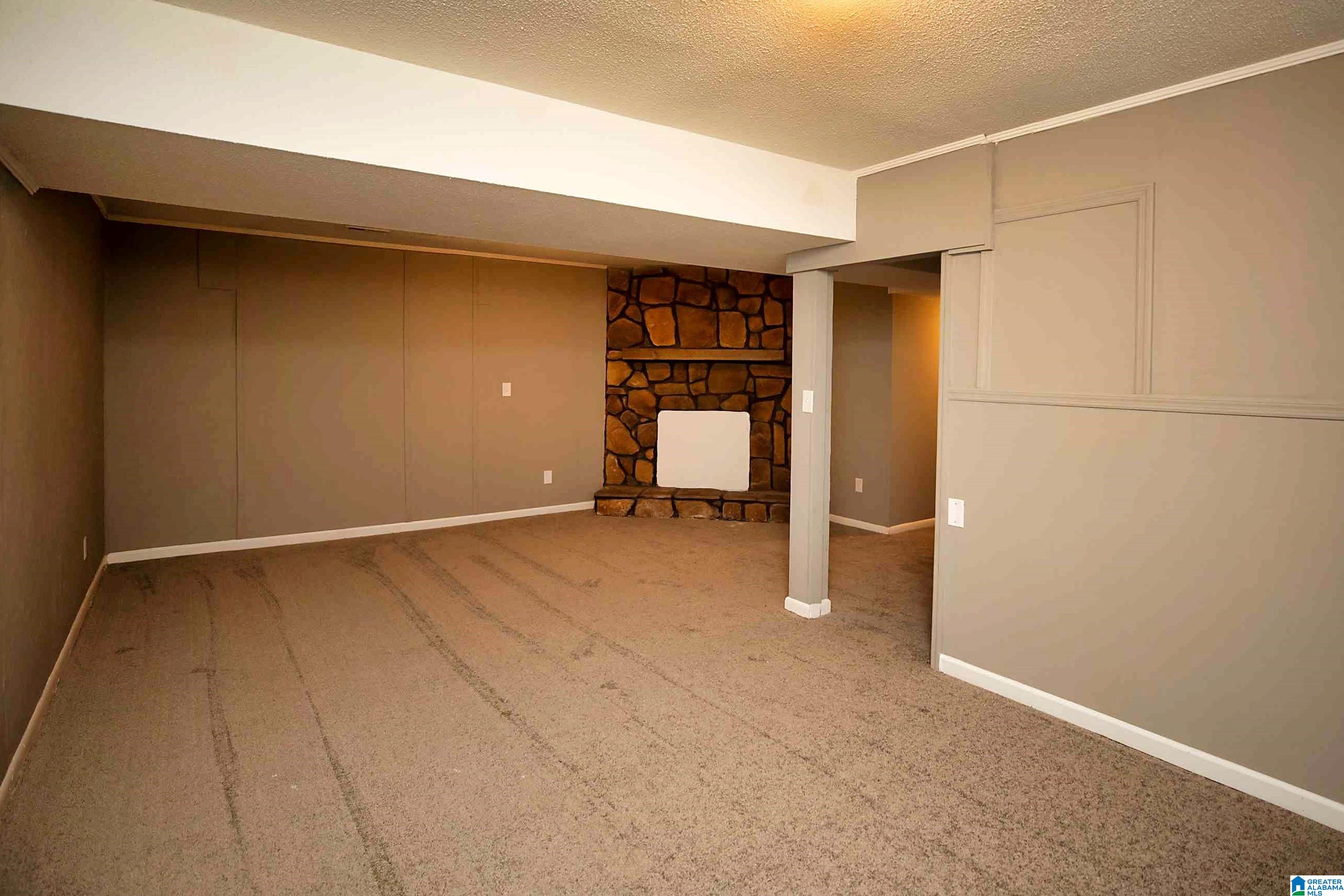 1712 Gardenridge Road