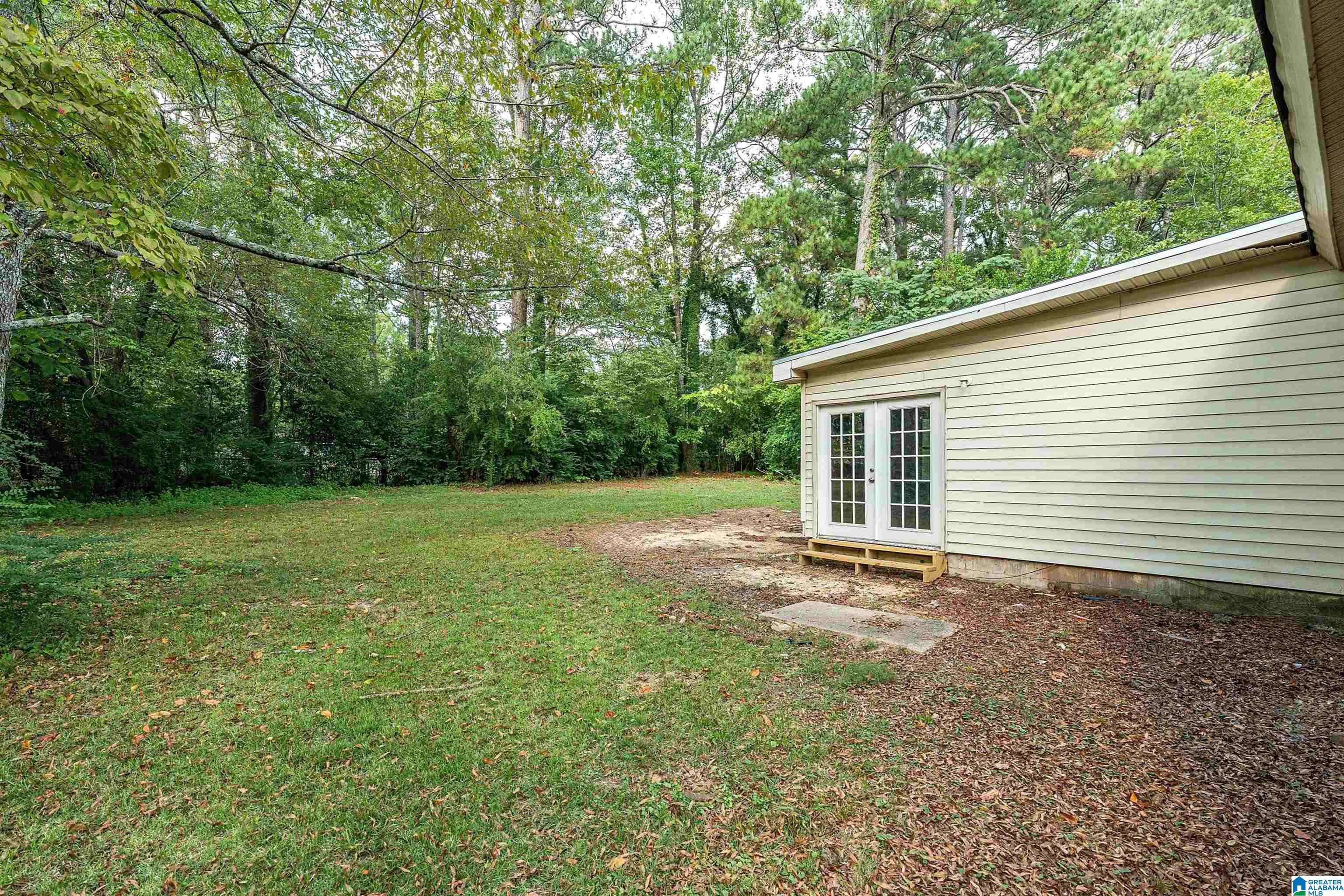 448 BURGUNDY ROAD