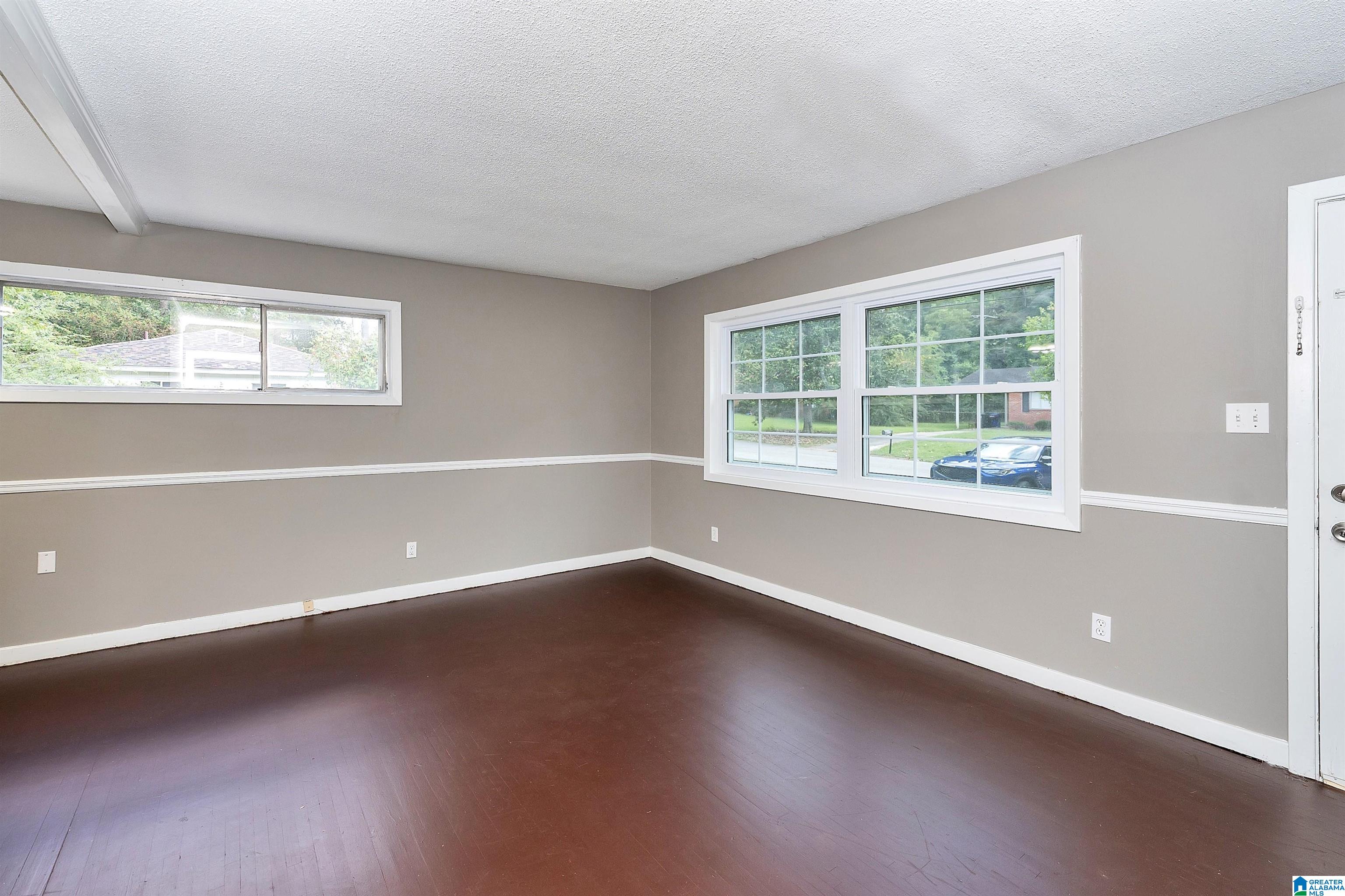 448 BURGUNDY ROAD