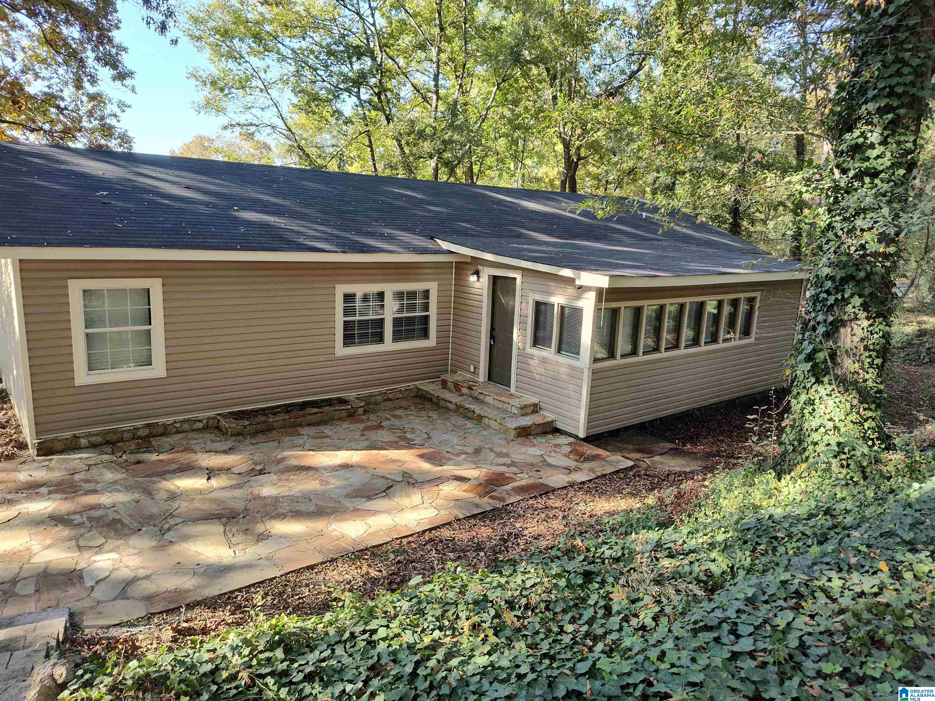 Homes for sale in Wilsonville, AL | 444 Brothers Avenue, Wilsonville, AL 35186 | MLS# 21401229