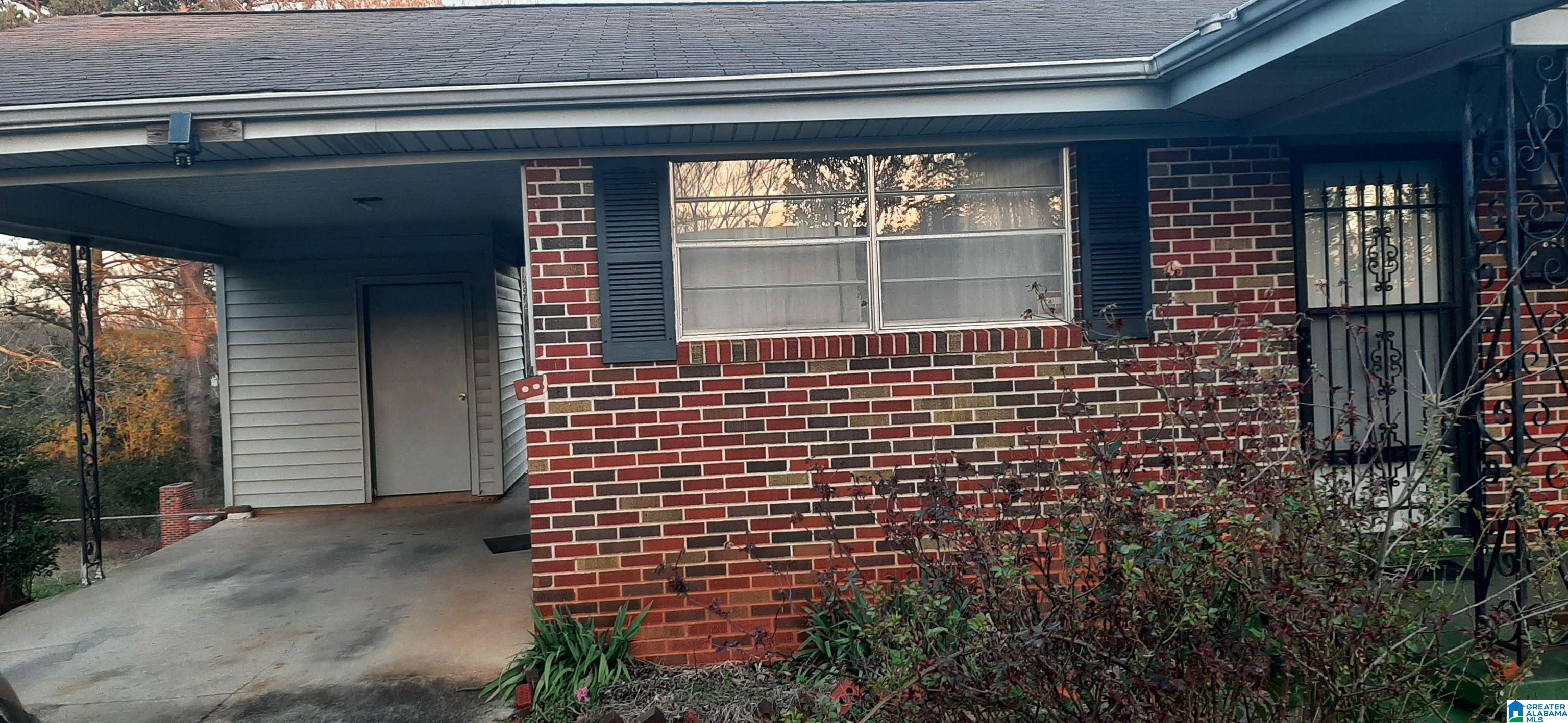 Homes for sale in Sylacauga, AL | 801 Crestline Avenue, Sylacauga, AL 35150 | MLS# 21401390