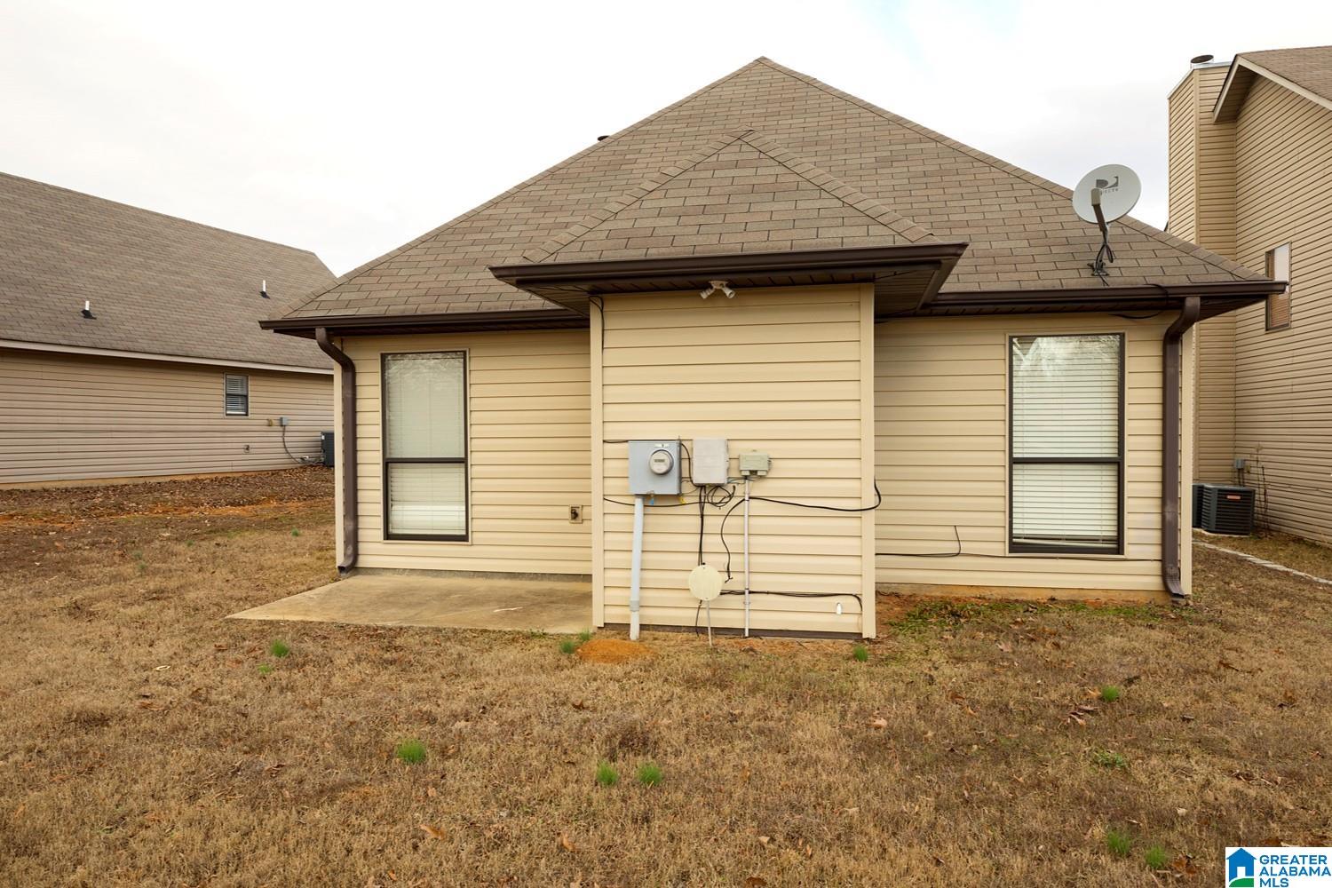 3157 PINECREEK LOOP