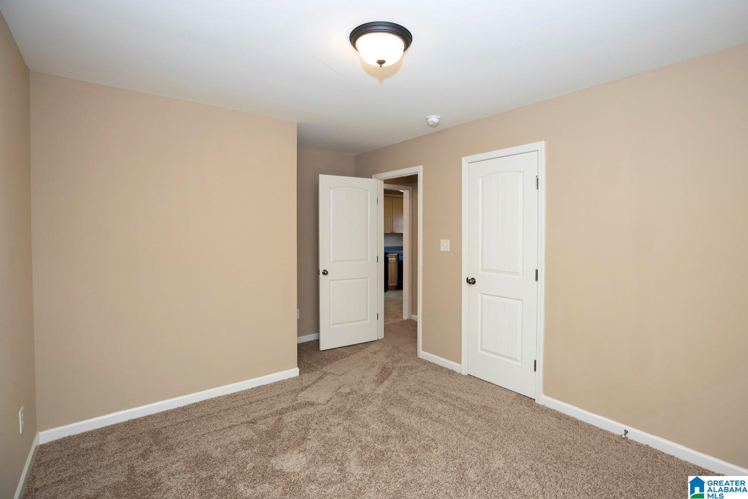 3157 PINECREEK LOOP
